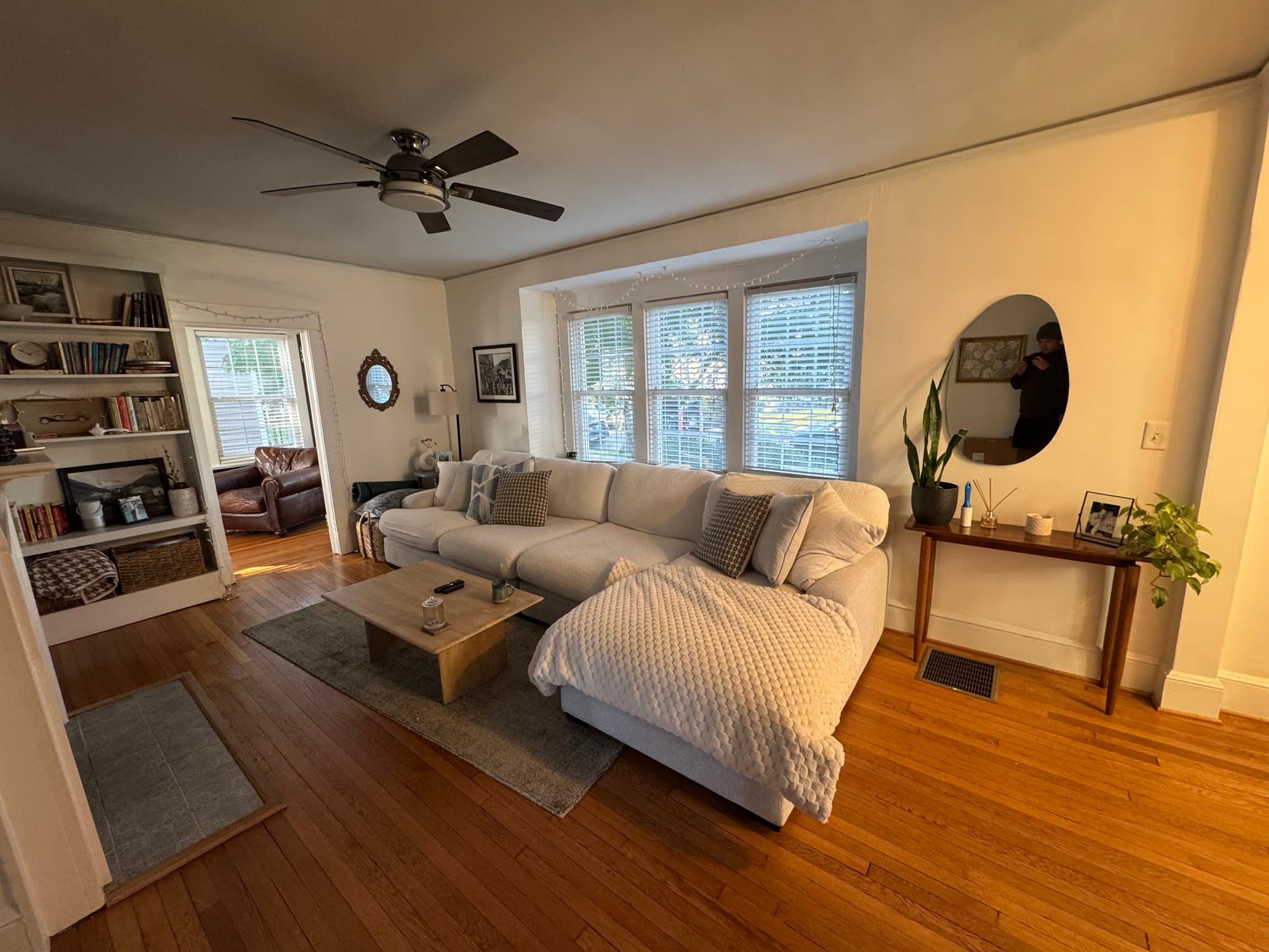 Richmond House: 4019 Clinton Ave