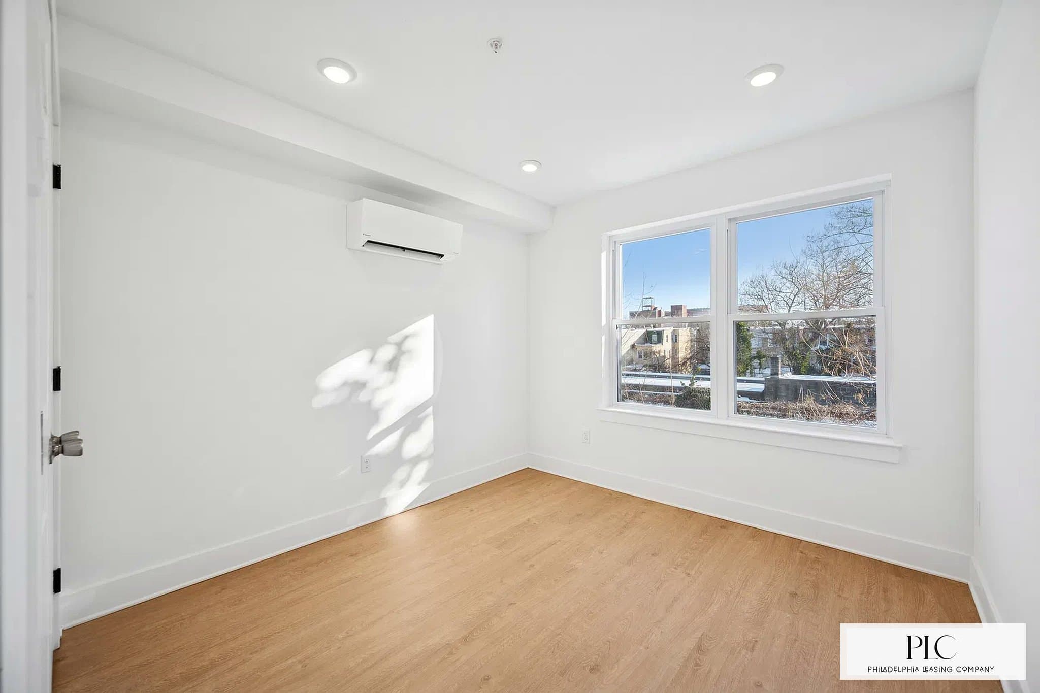 Philadelphia Apartment: 3349 N 19th St, Philadelphia, PA 19140