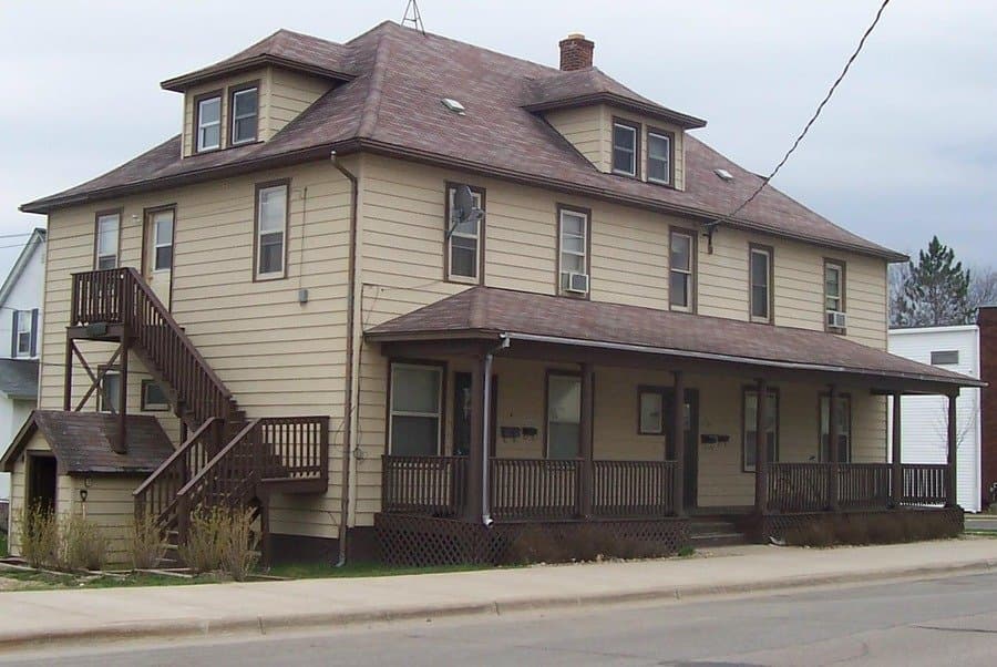 Chisholm Multiplex: 114 S.W. 1st Ave.