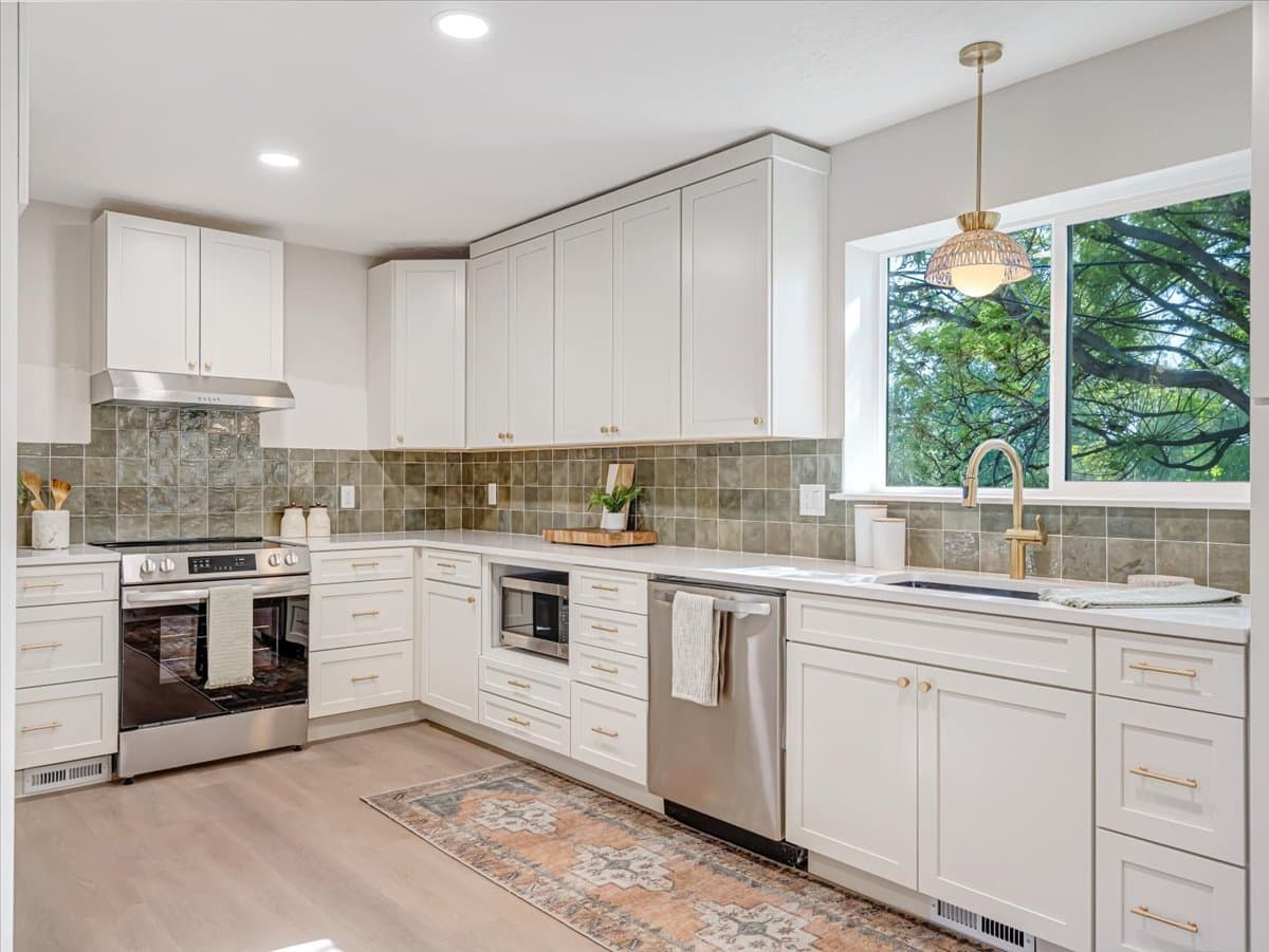 Salt Lake City House: 4600 S Creekview Dr