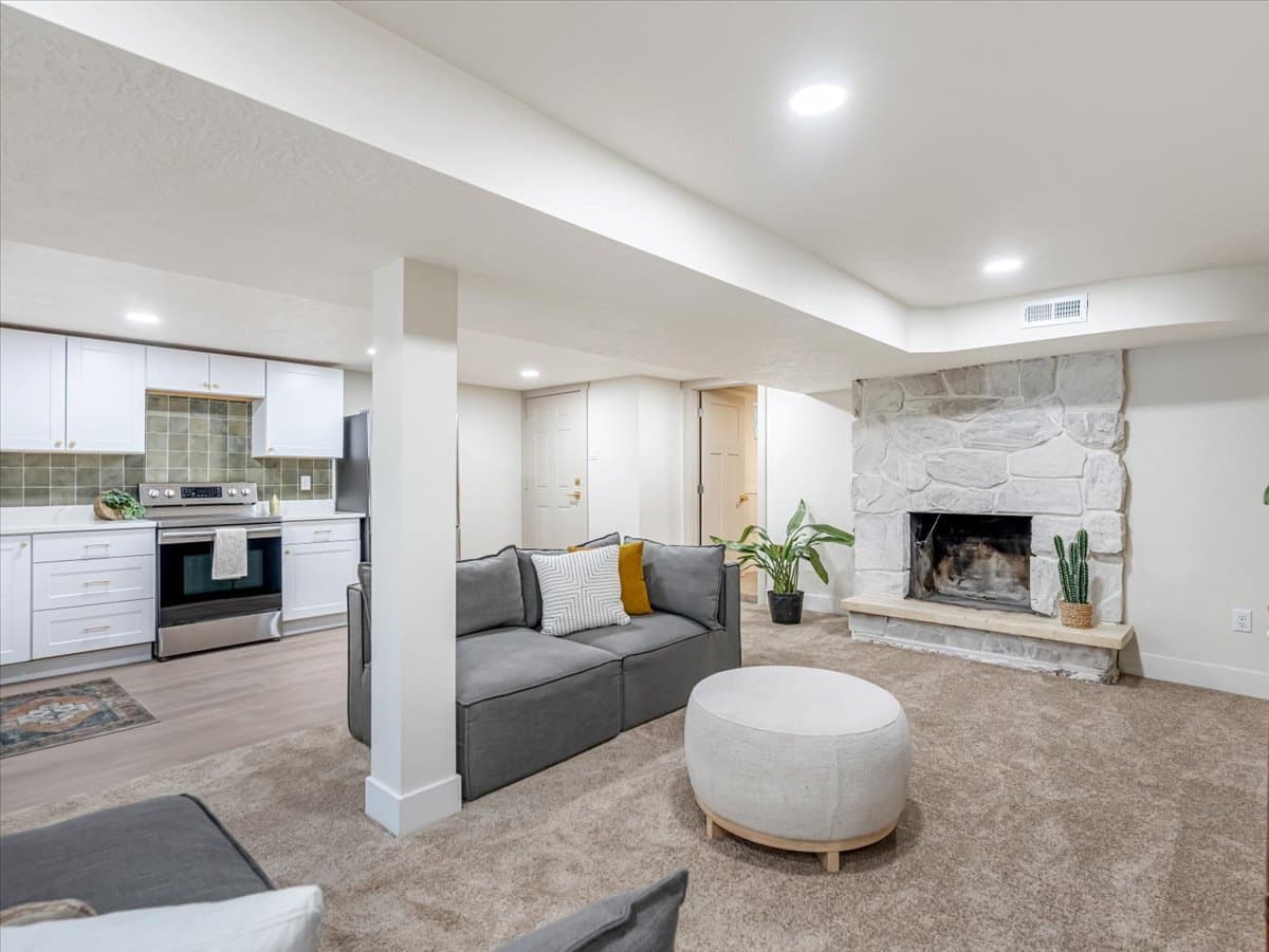 Salt Lake City House: 4600 S Creekview Dr