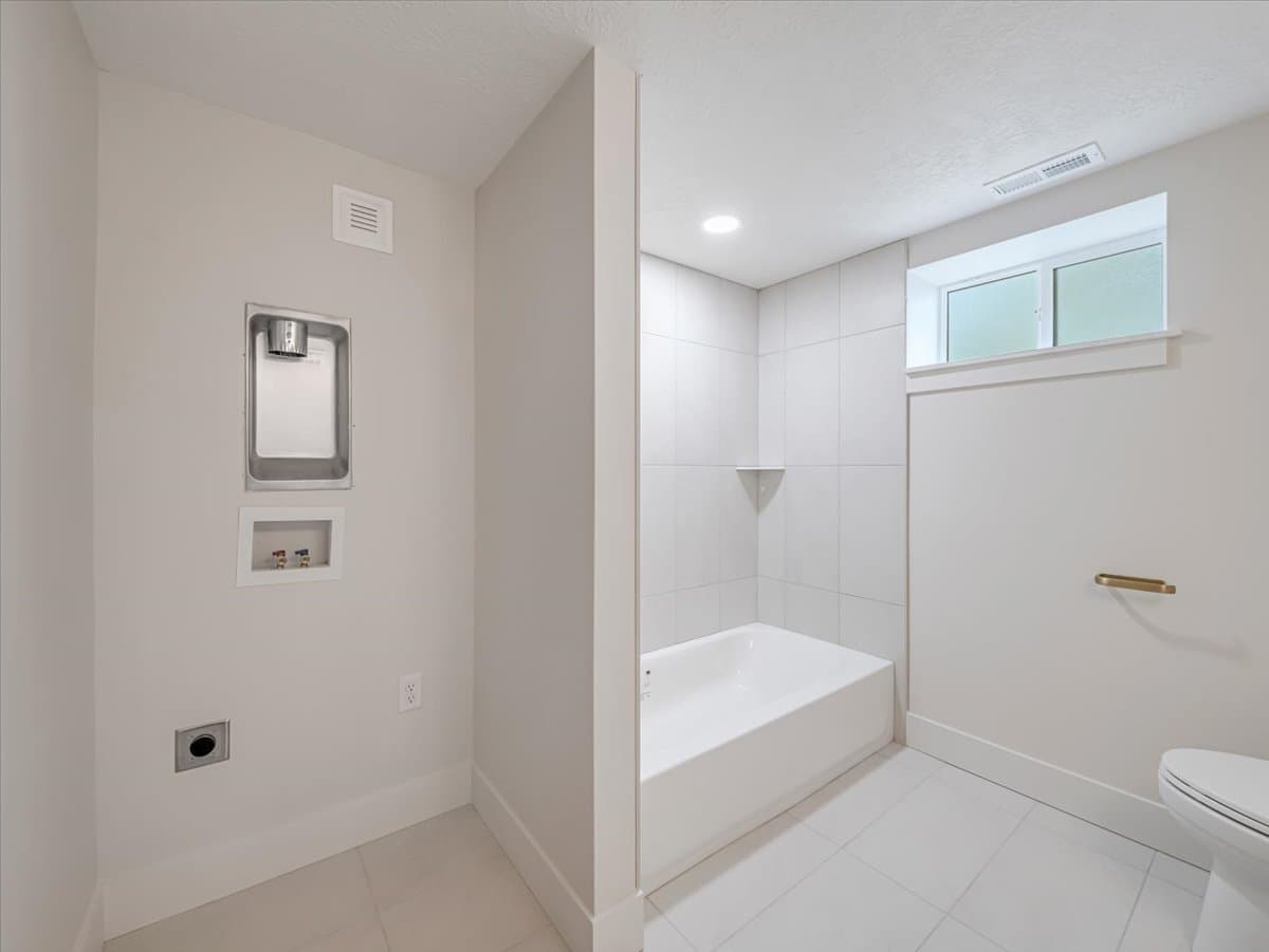 Salt Lake City House: 4600 S Creekview Dr
