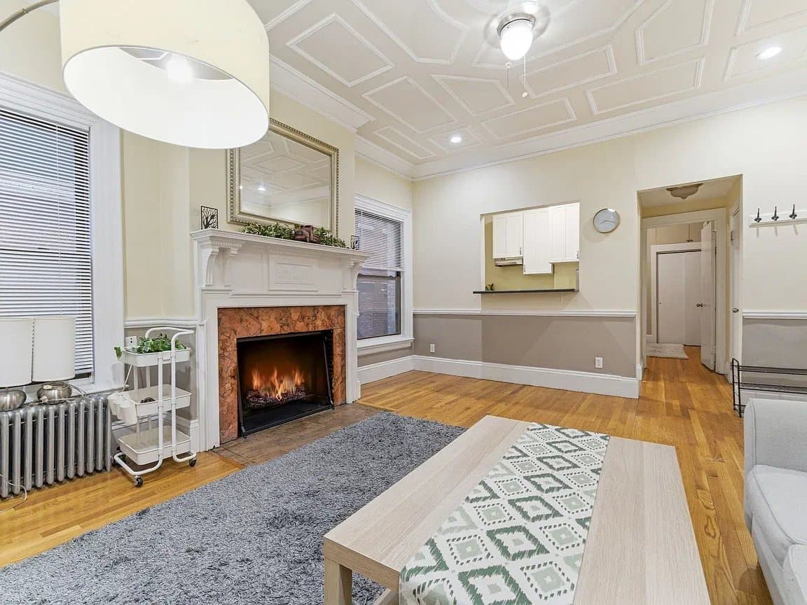 Boston Condo: 465 Park Dr