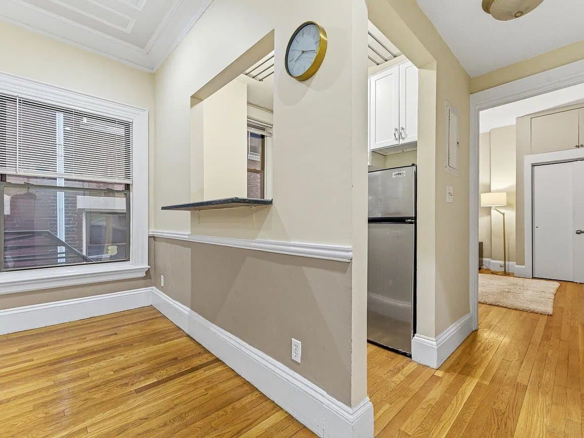 Boston Condo: 465 Park Dr
