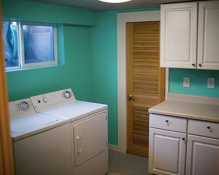 Boise House: 512 S Michael St
