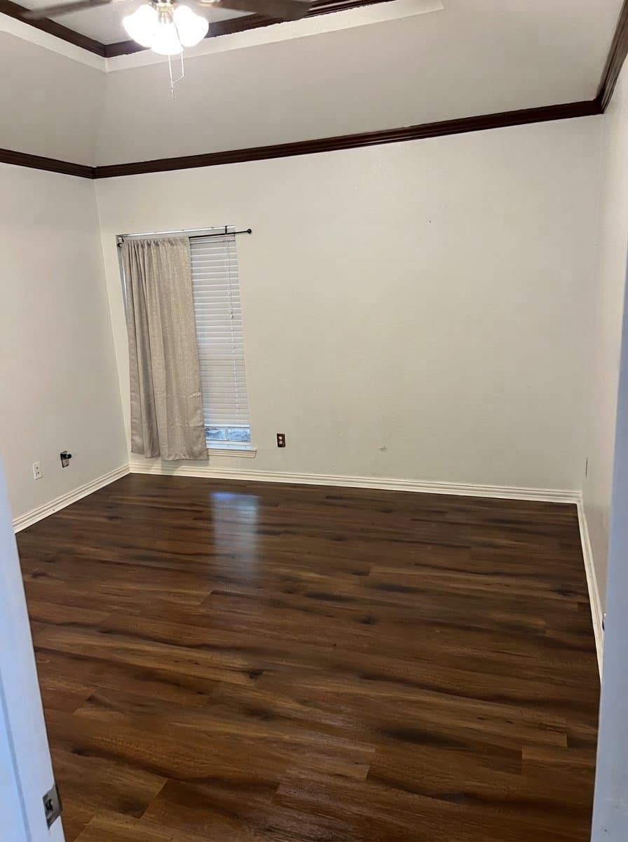 Garland Multiplex: 1909 Hearthside Ln
