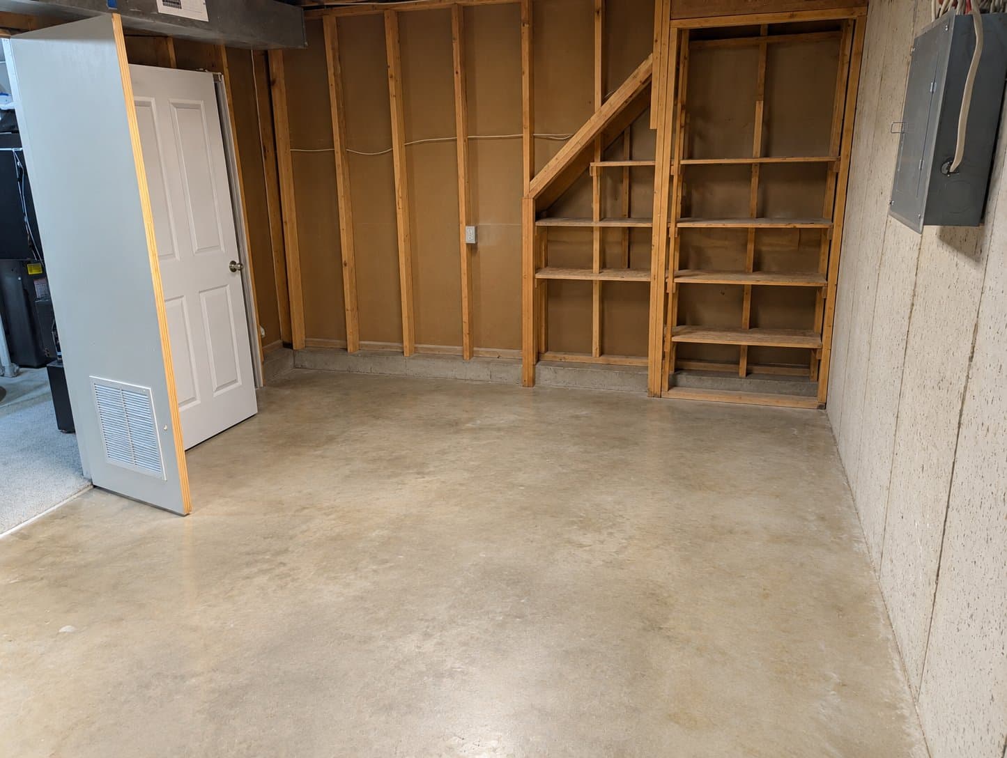 Salt Lake City House: 5485 S Rockford St