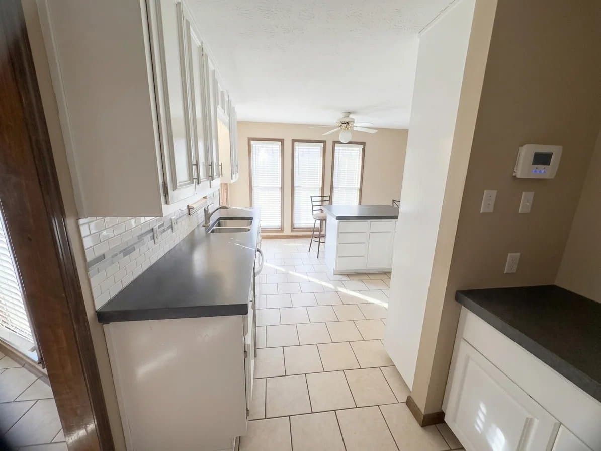 Douglasville Single Room: 5545 Little Bear Dr