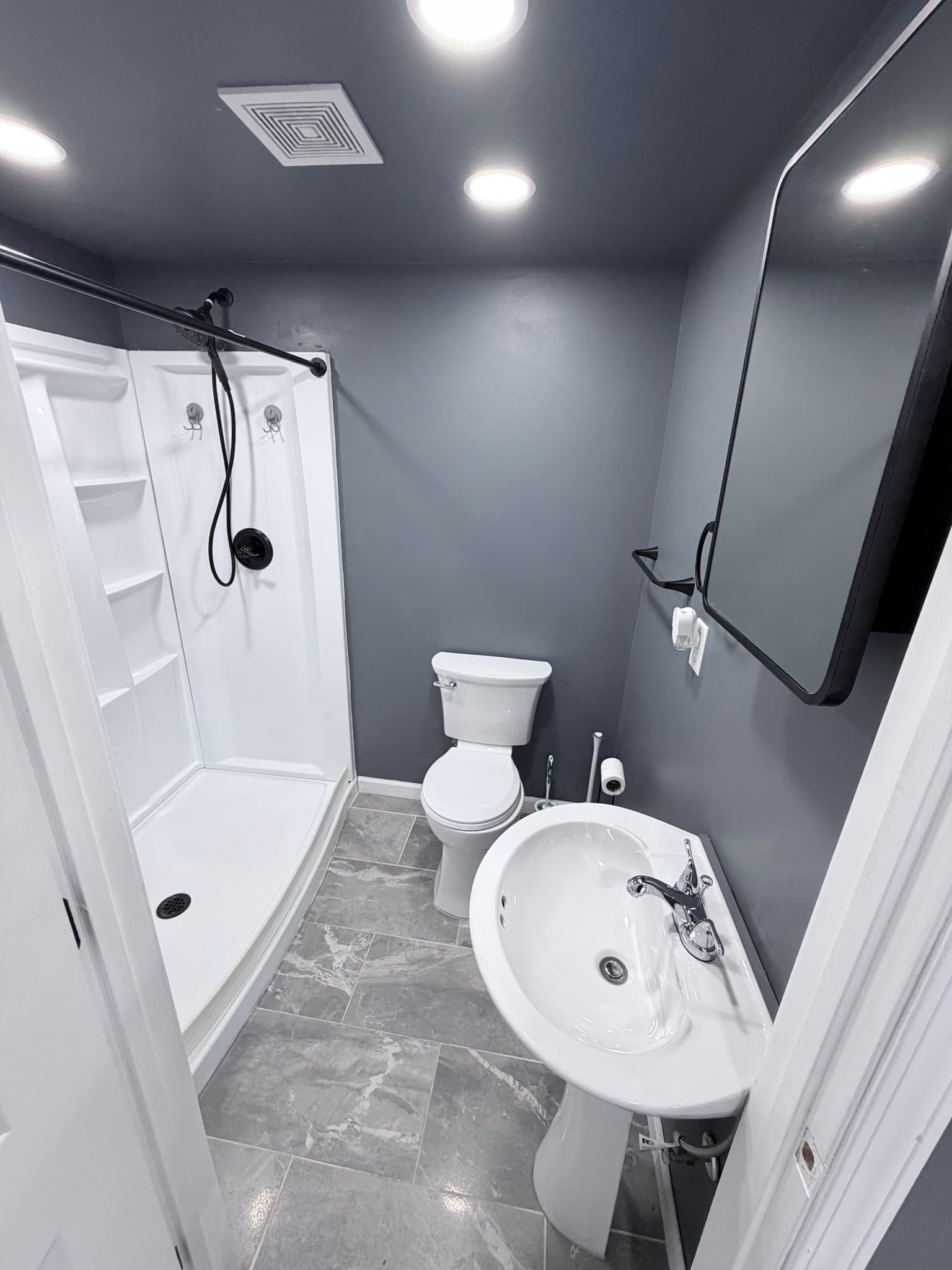 Chattanooga House: 613 Ledford St