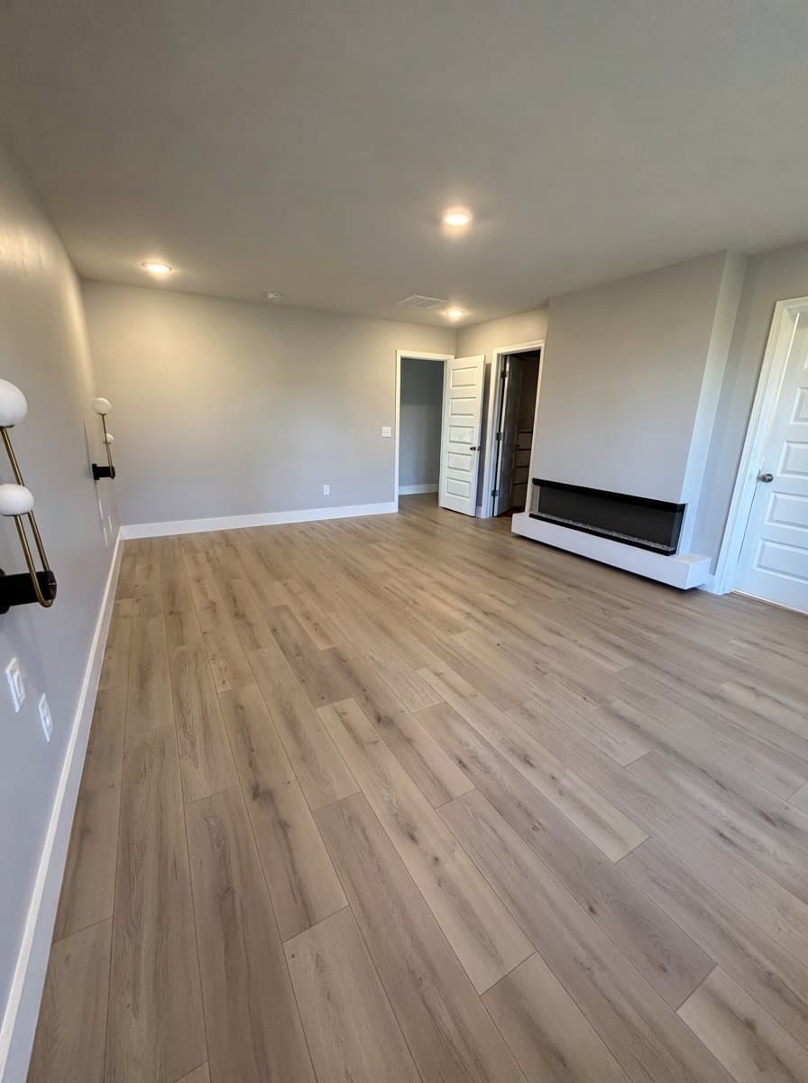 Summerville House: 506 Richfield Way