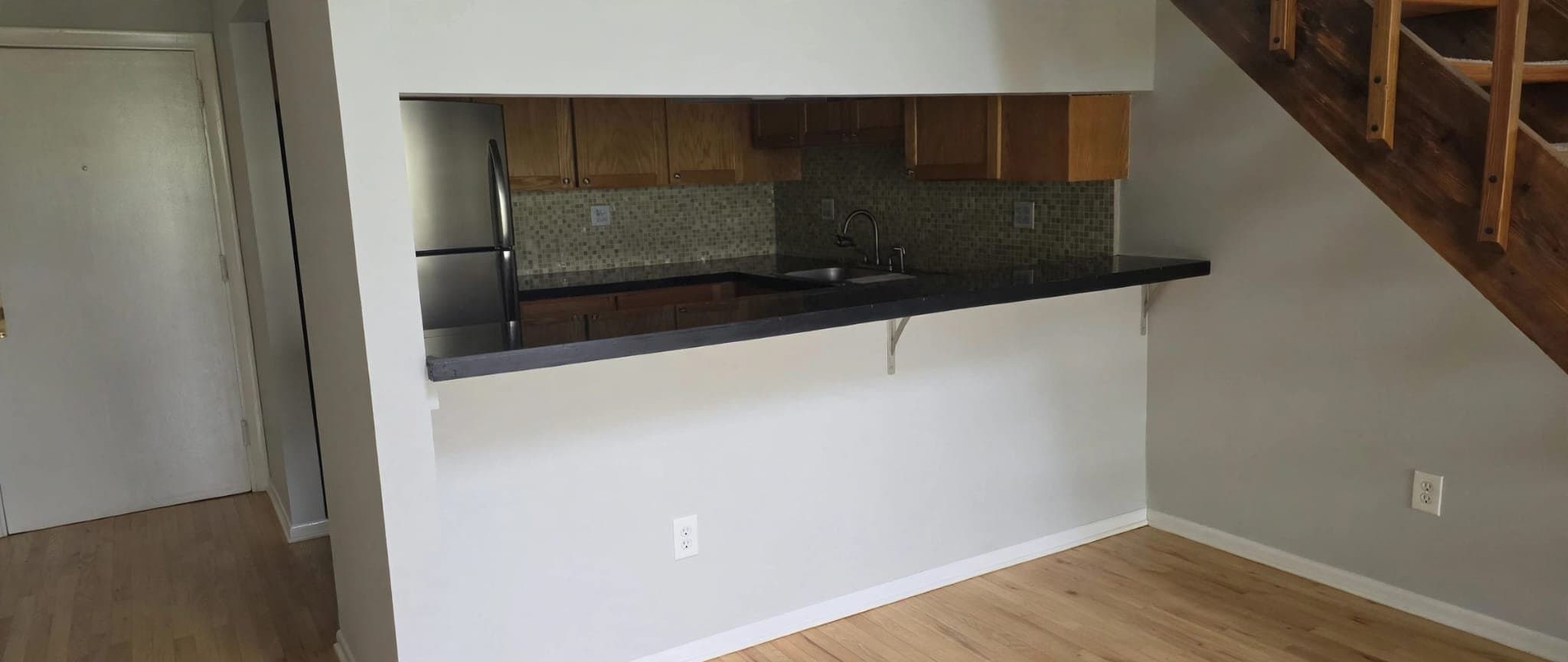 Bridgeport Condo: 20 Amsterdam Ave