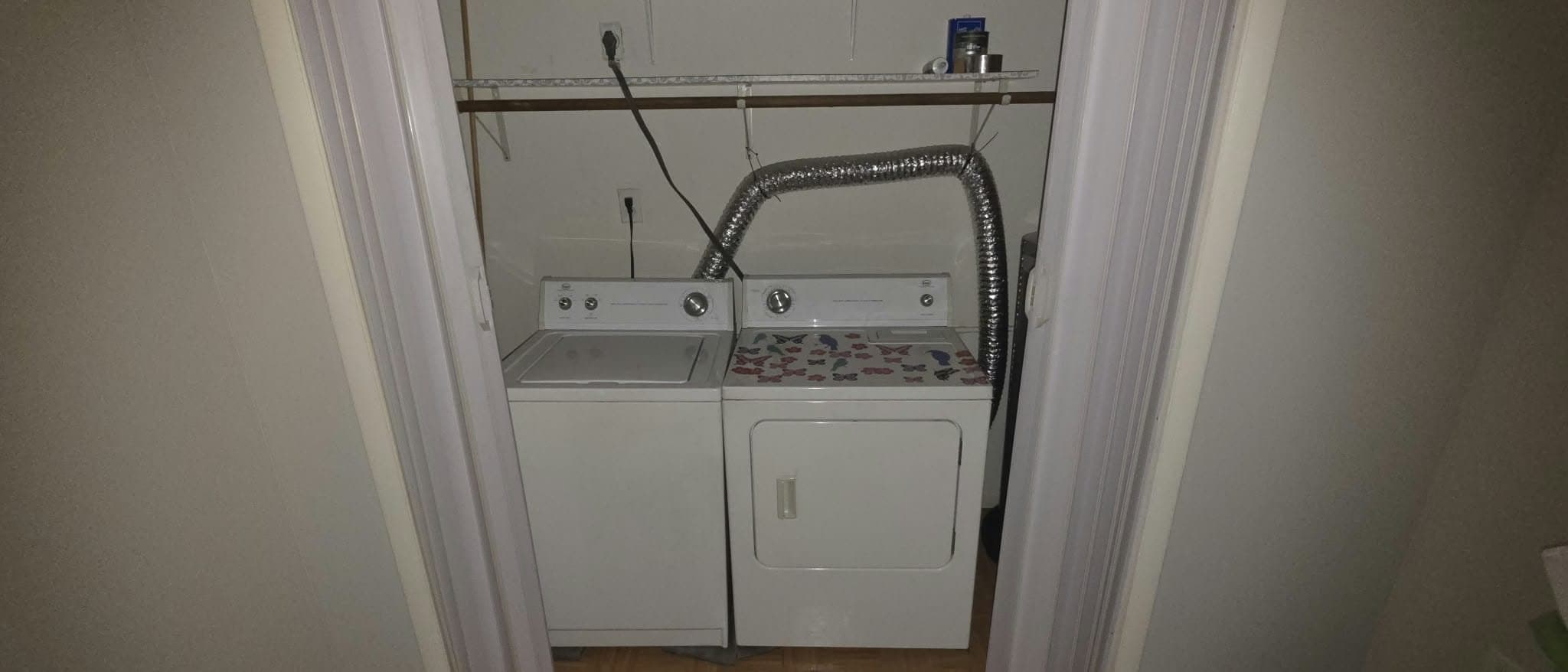 Bridgeport Condo: 20 Amsterdam Ave