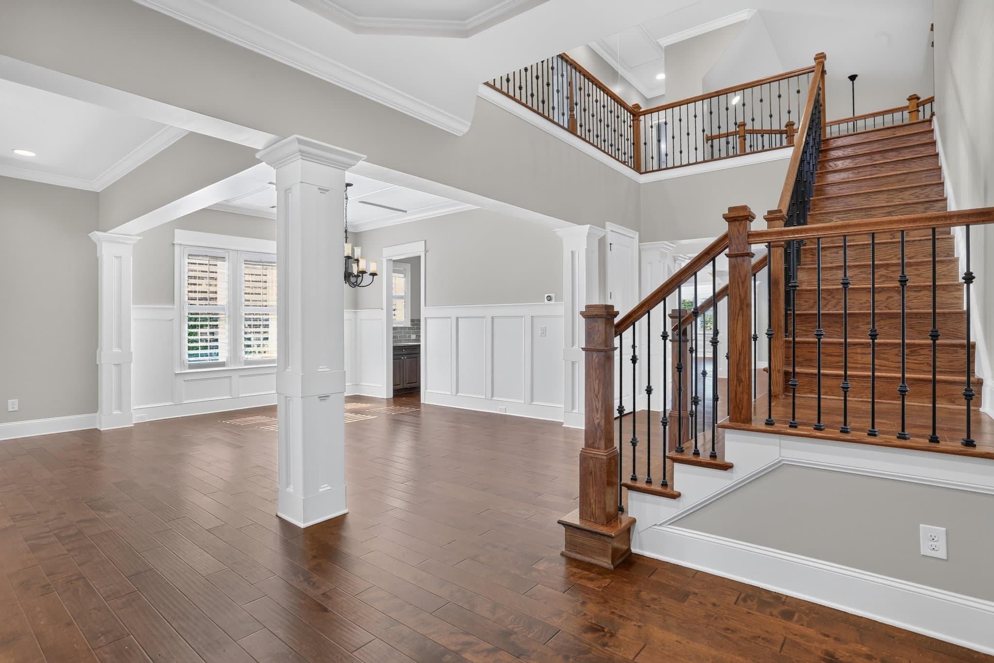 Suwanee House: 5820 Thoroughbred Way