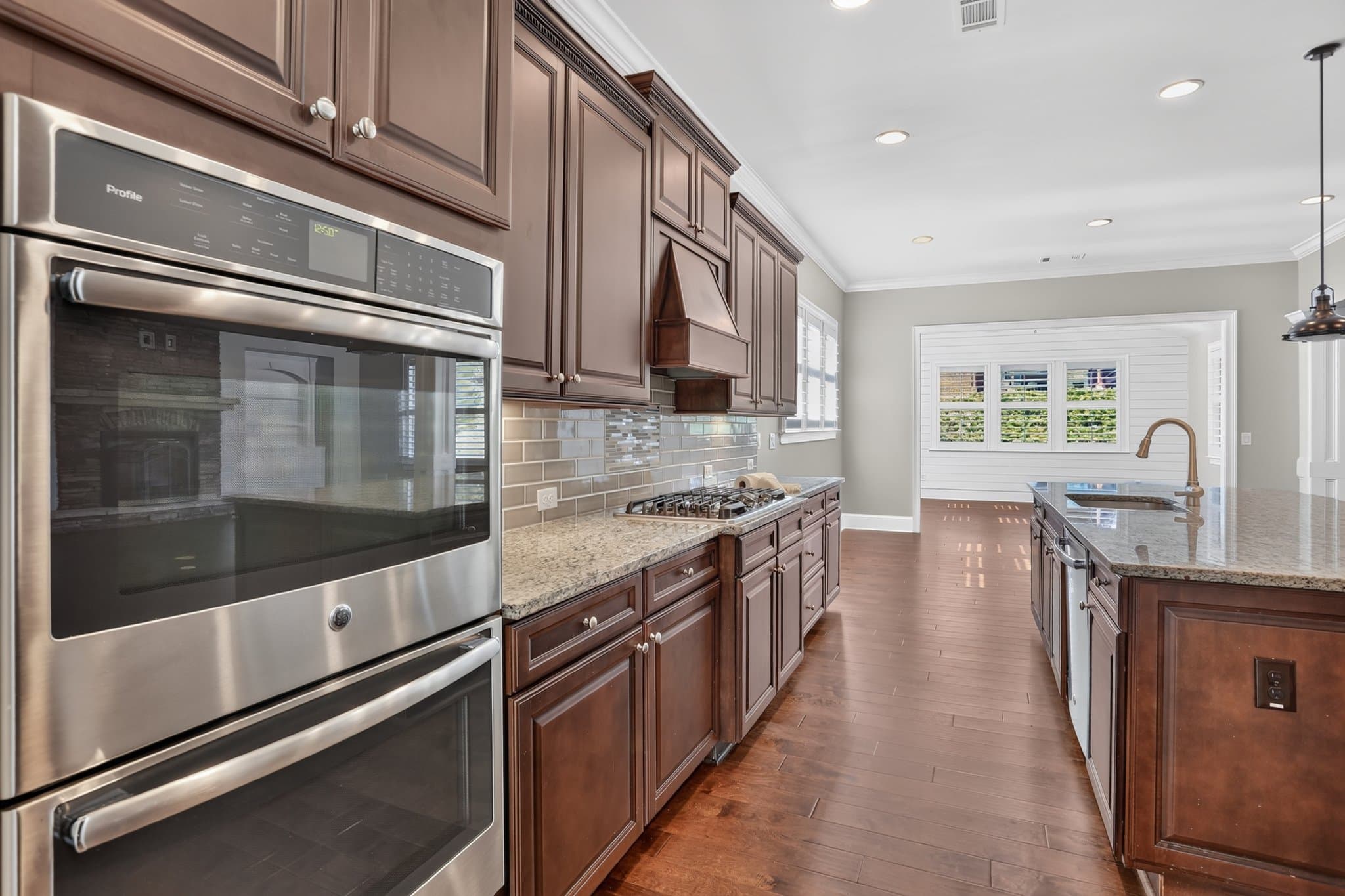 Suwanee House: 5820 Thoroughbred Way