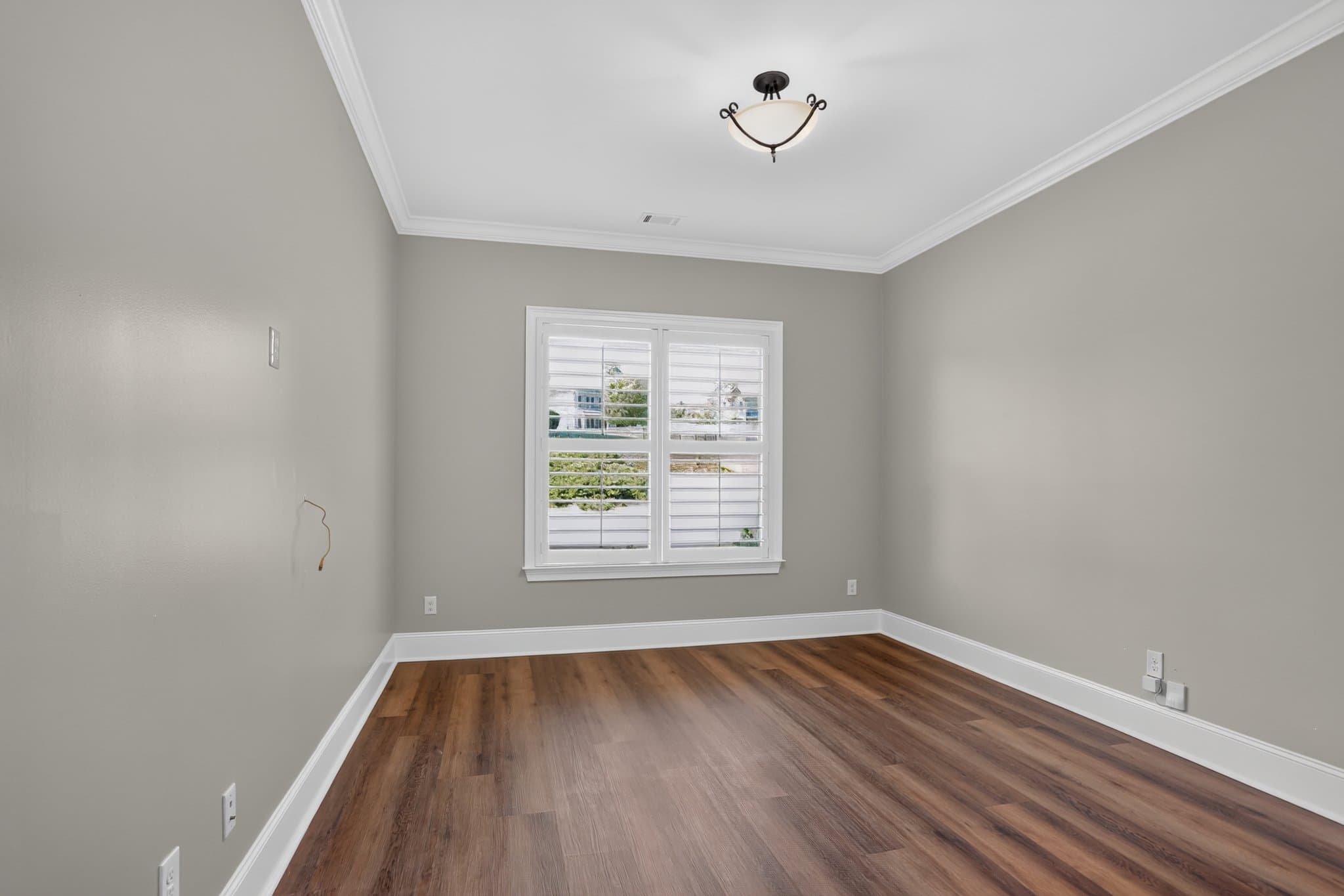 Suwanee House: 5820 Thoroughbred Way