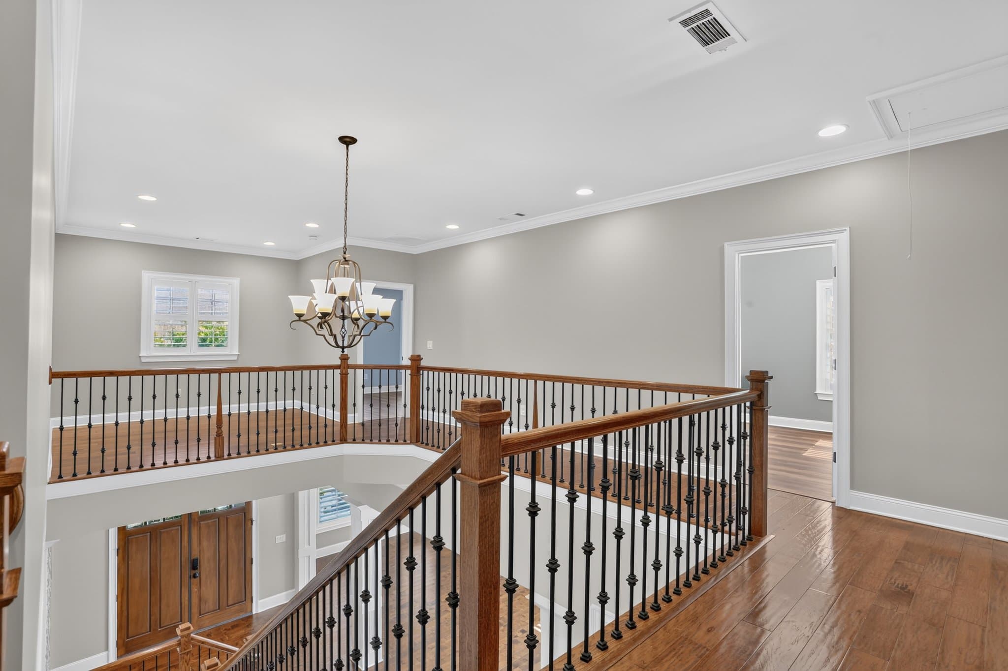 Suwanee House: 5820 Thoroughbred Way