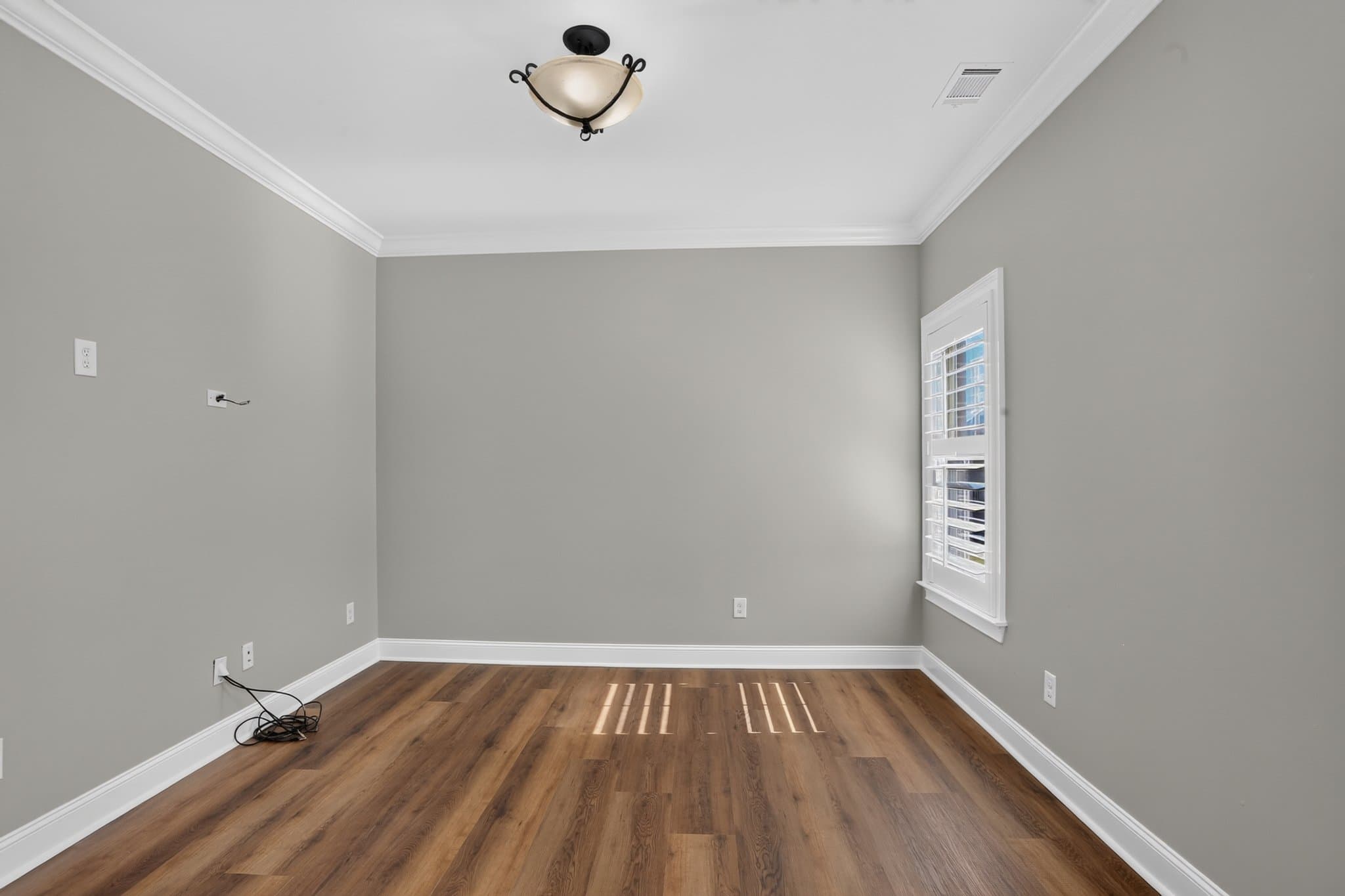 Suwanee House: 5820 Thoroughbred Way