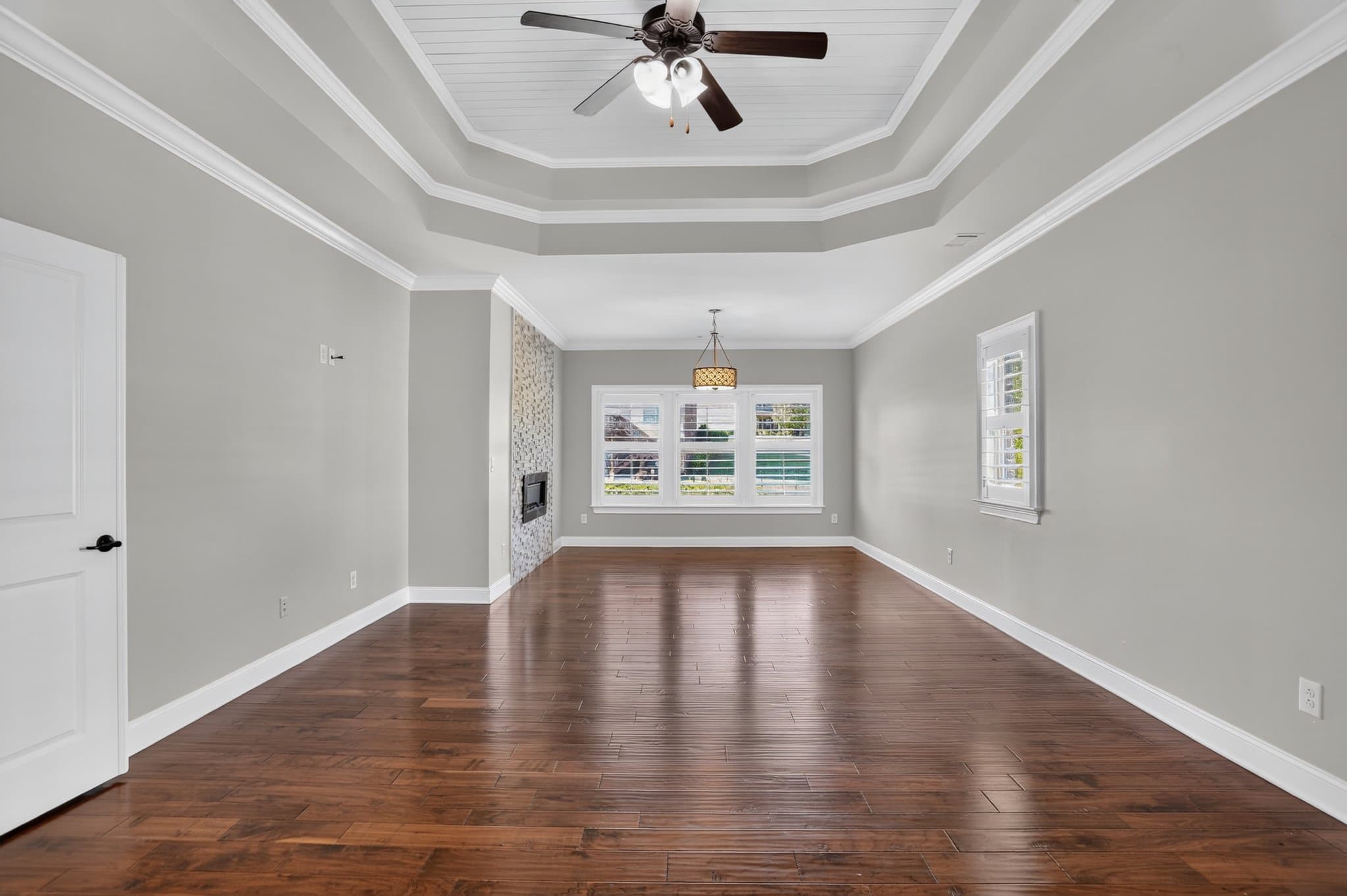 Suwanee House: 5820 Thoroughbred Way