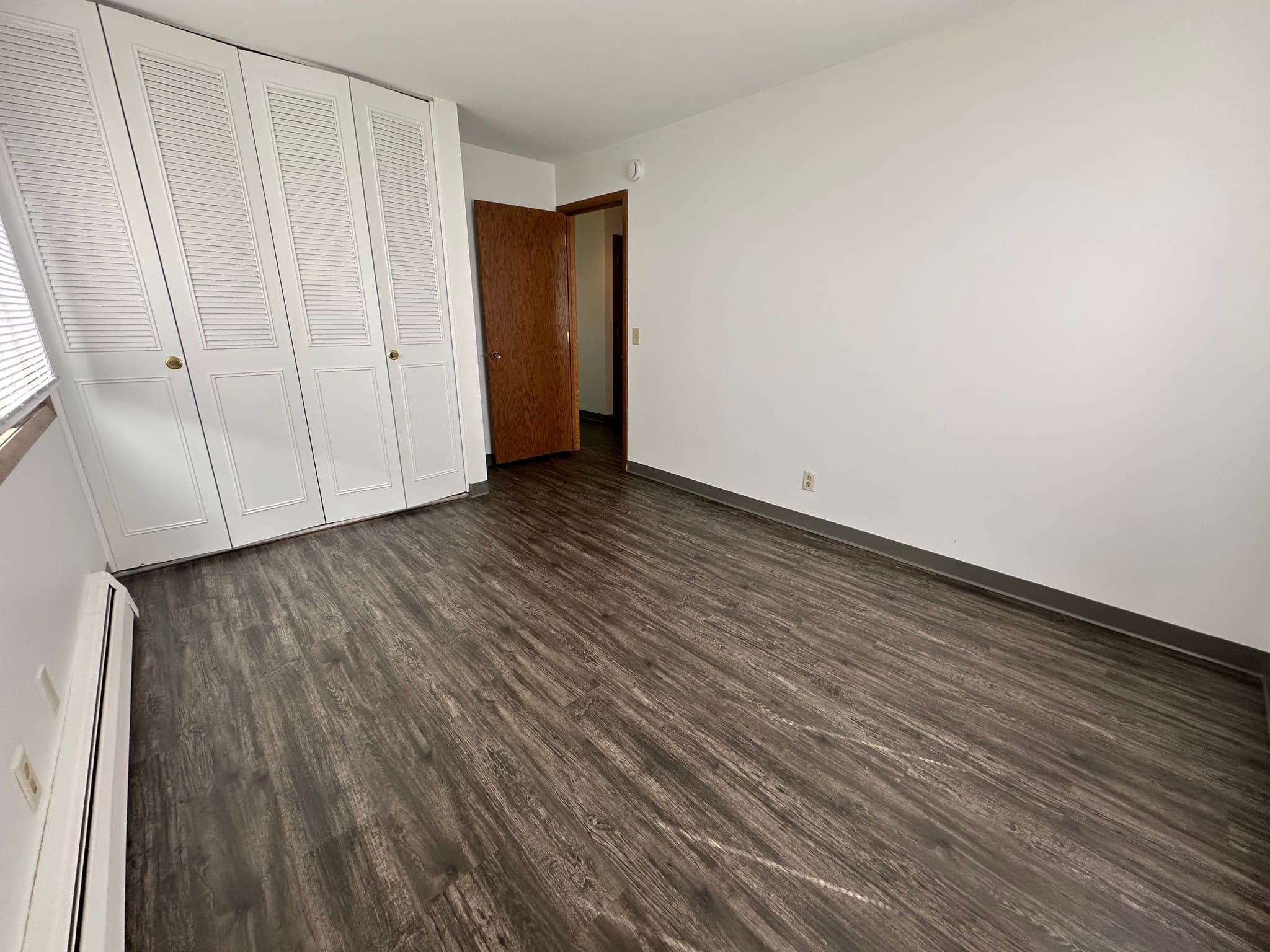 hopkins Apartment: 1321 Division Street