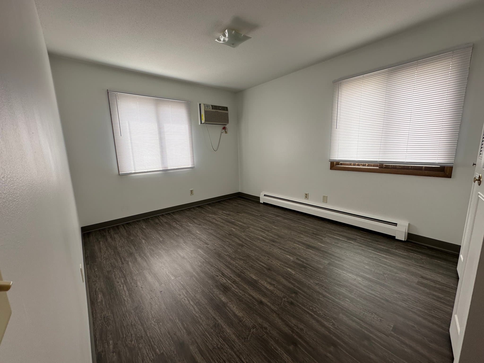 hopkins Apartment: 1321 Division Street