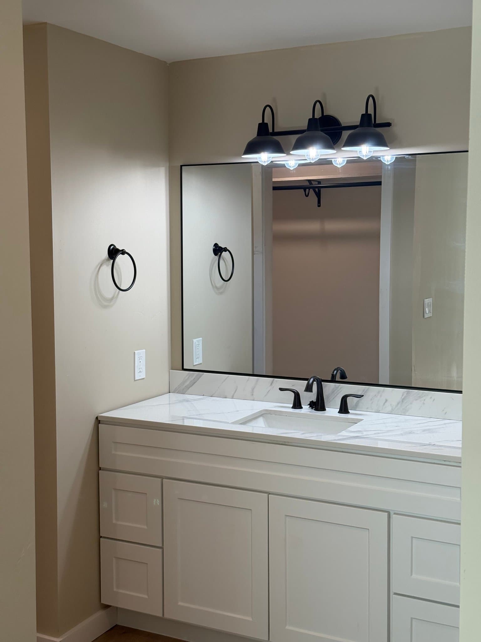 Scotts Valley House: 515 Lockhart Gulch Road