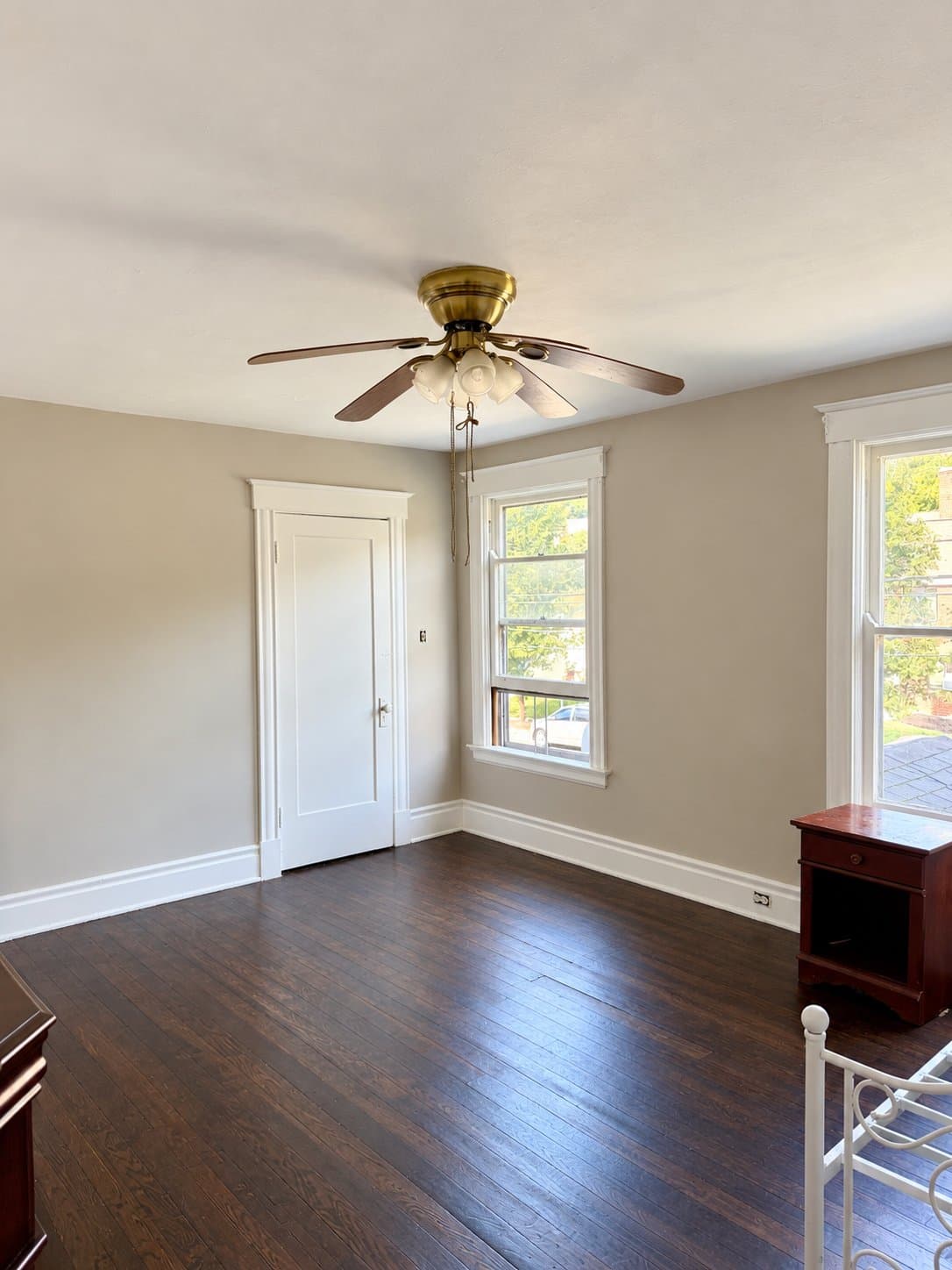 Covington House: 2979 Madison Ave