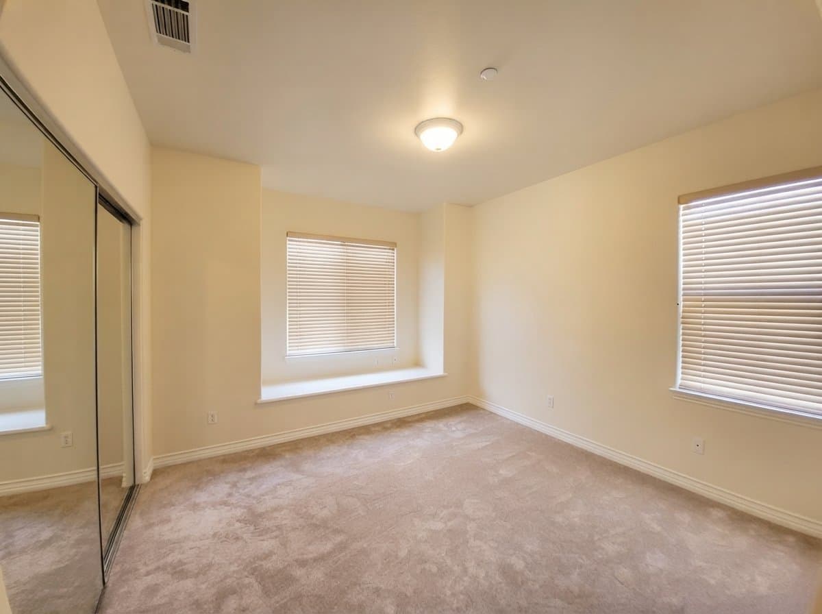 Arcadia Townhome: 822 S Golden West Ave Unit B