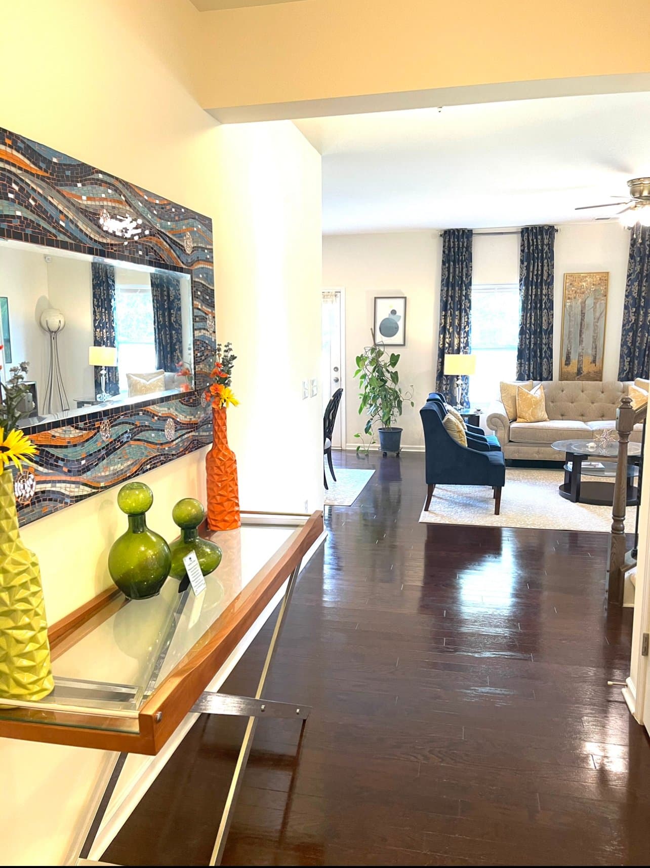 Clover Single Room: 409 Elizabeth Valley Ln