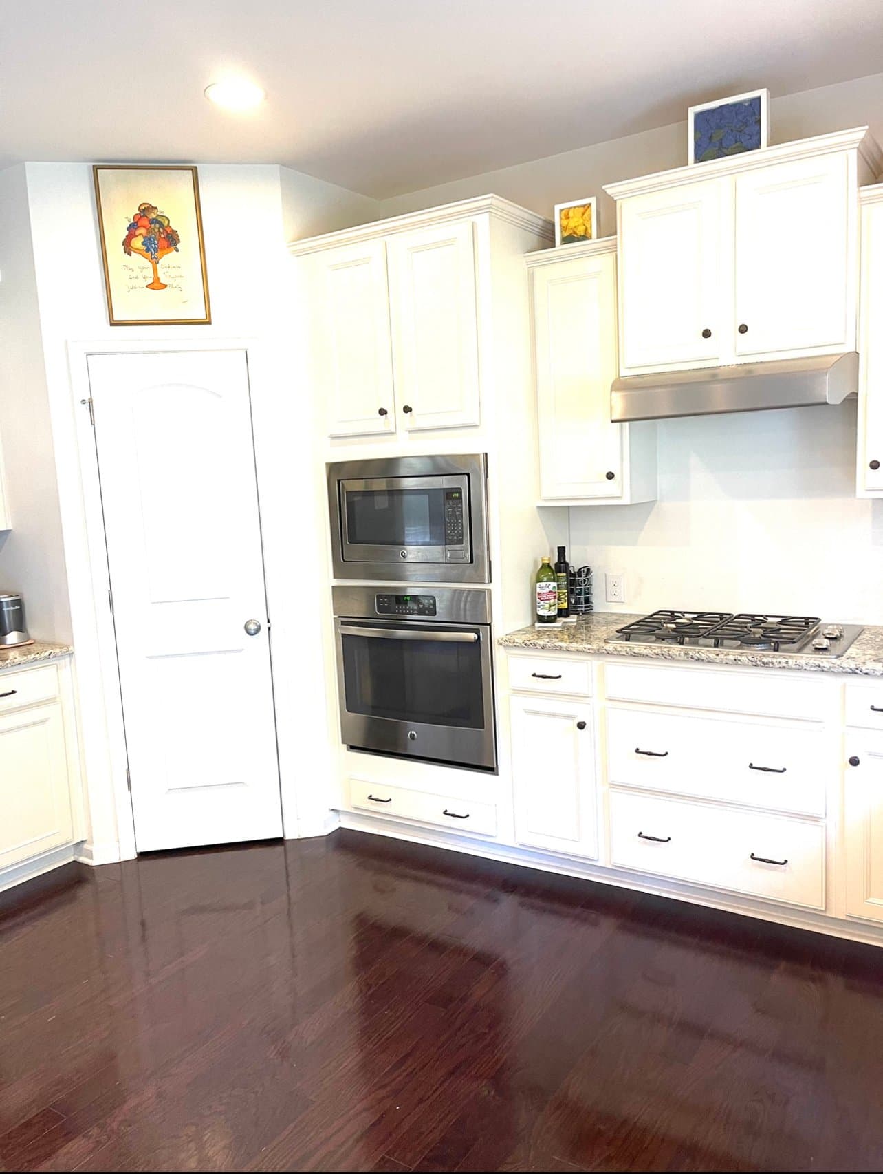Clover Single Room: 409 Elizabeth Valley Ln