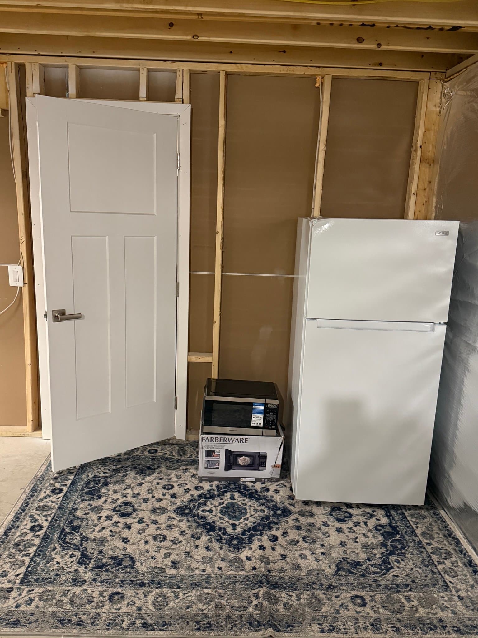 Ruther Glen Single Room: 18423 Centennial Cir