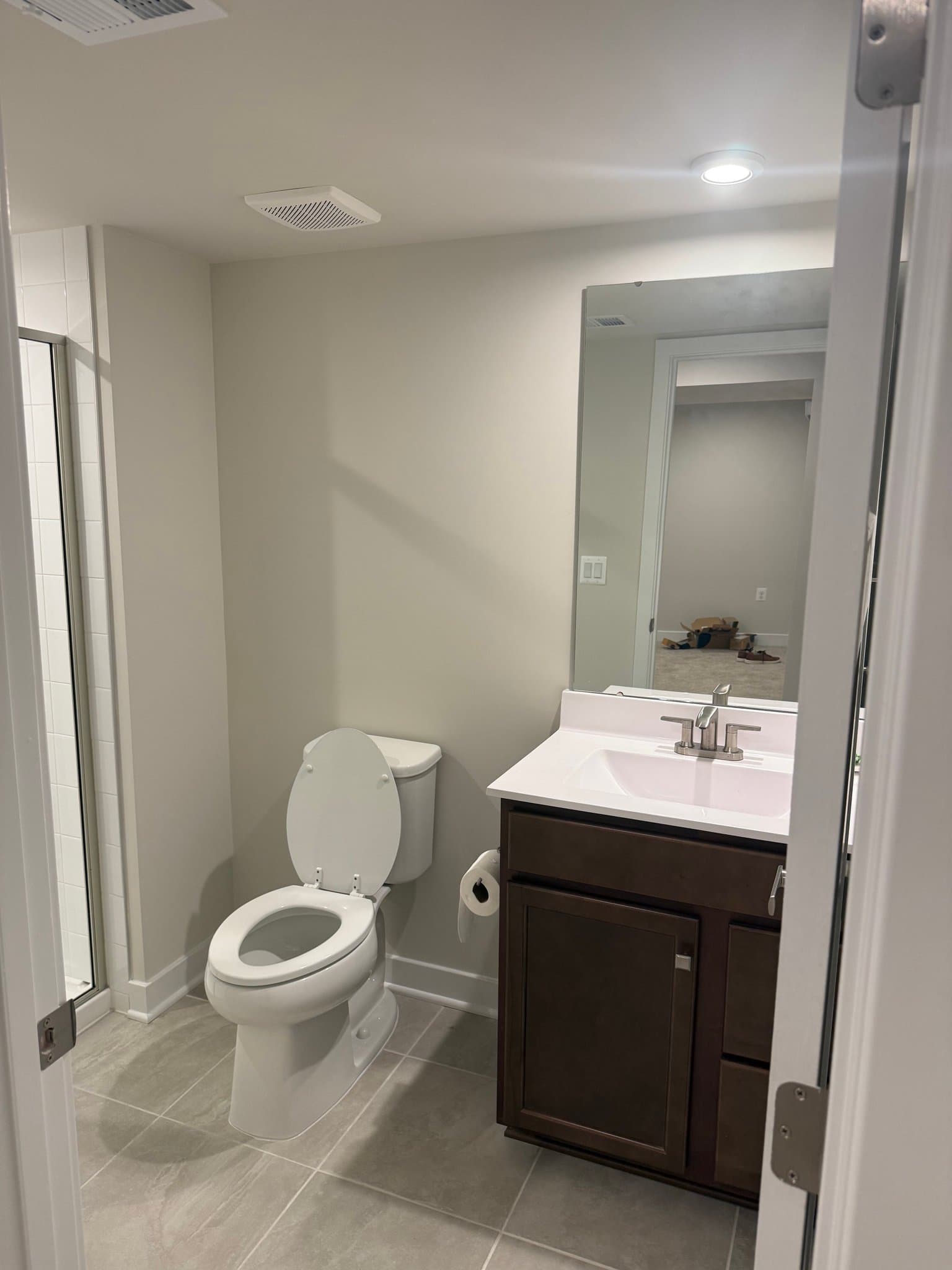 Ruther Glen Single Room: 18423 Centennial Cir