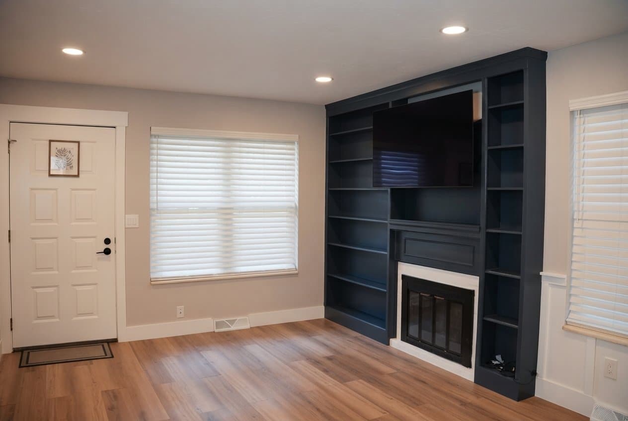 Lakewood Townhome: 1531 S Owens St