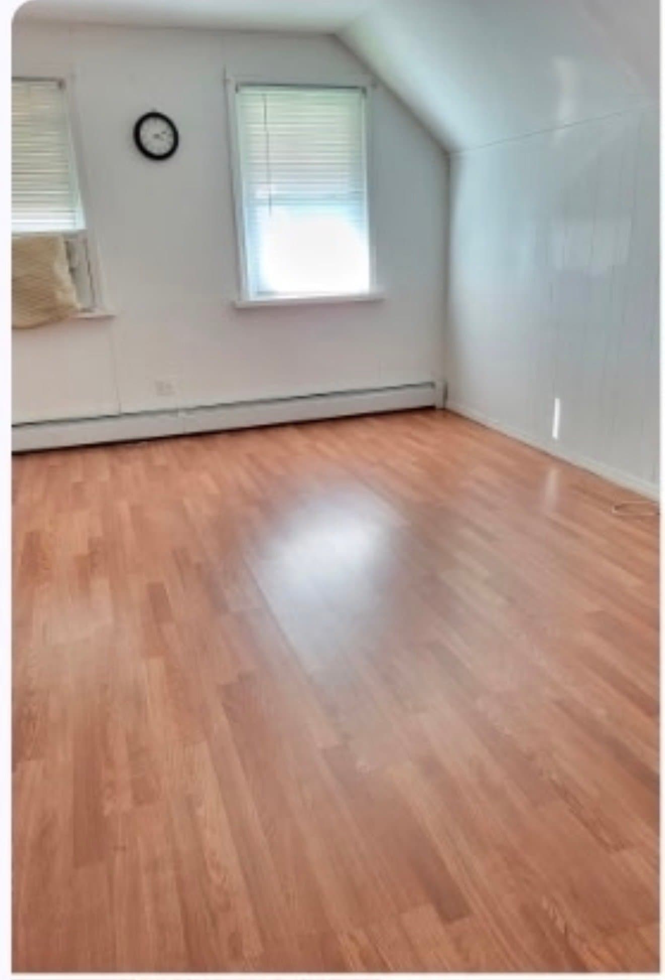 Flushing Townhome: 189th street and 43rd avenue