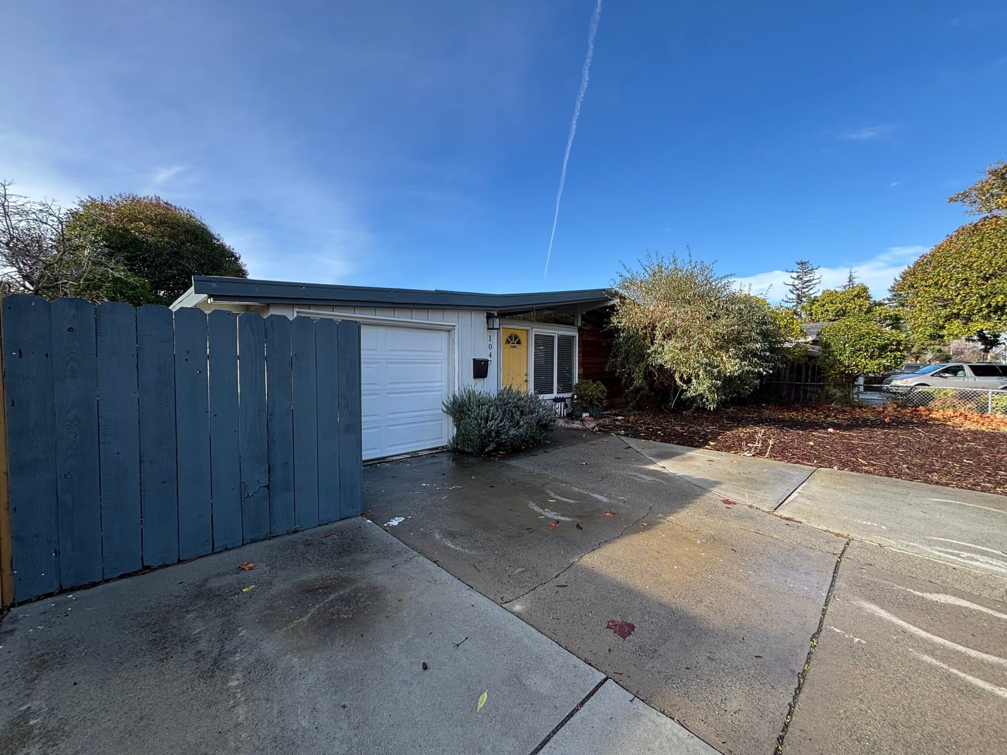 Sunnyvale House: 1047 Blazingwood Dr