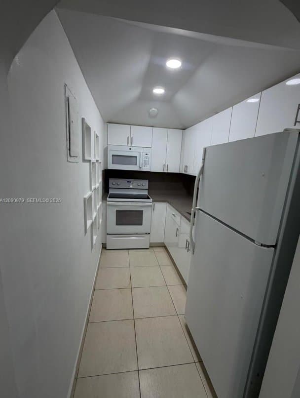 Miami Condo: 4725 NW 7th St
