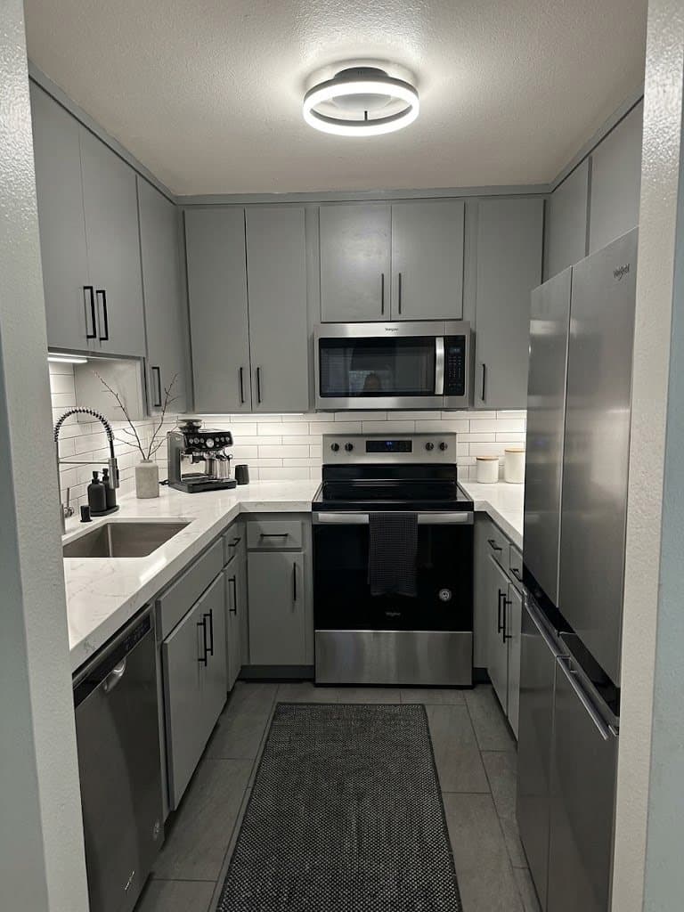 West Hollywood Other: 837 N West Knoll Dr