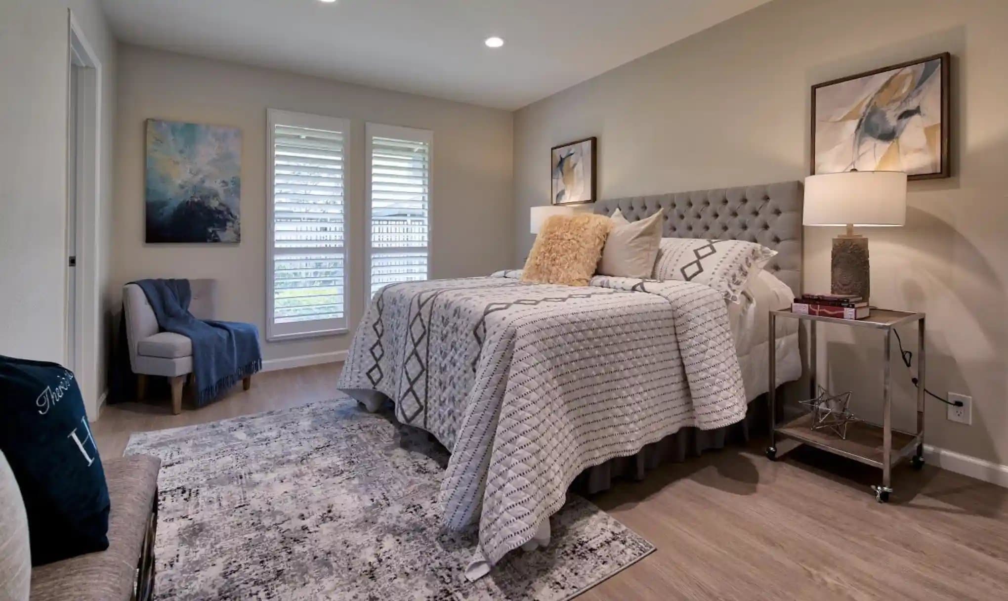 San Rafael Condo: 101 Roundtree Blvd