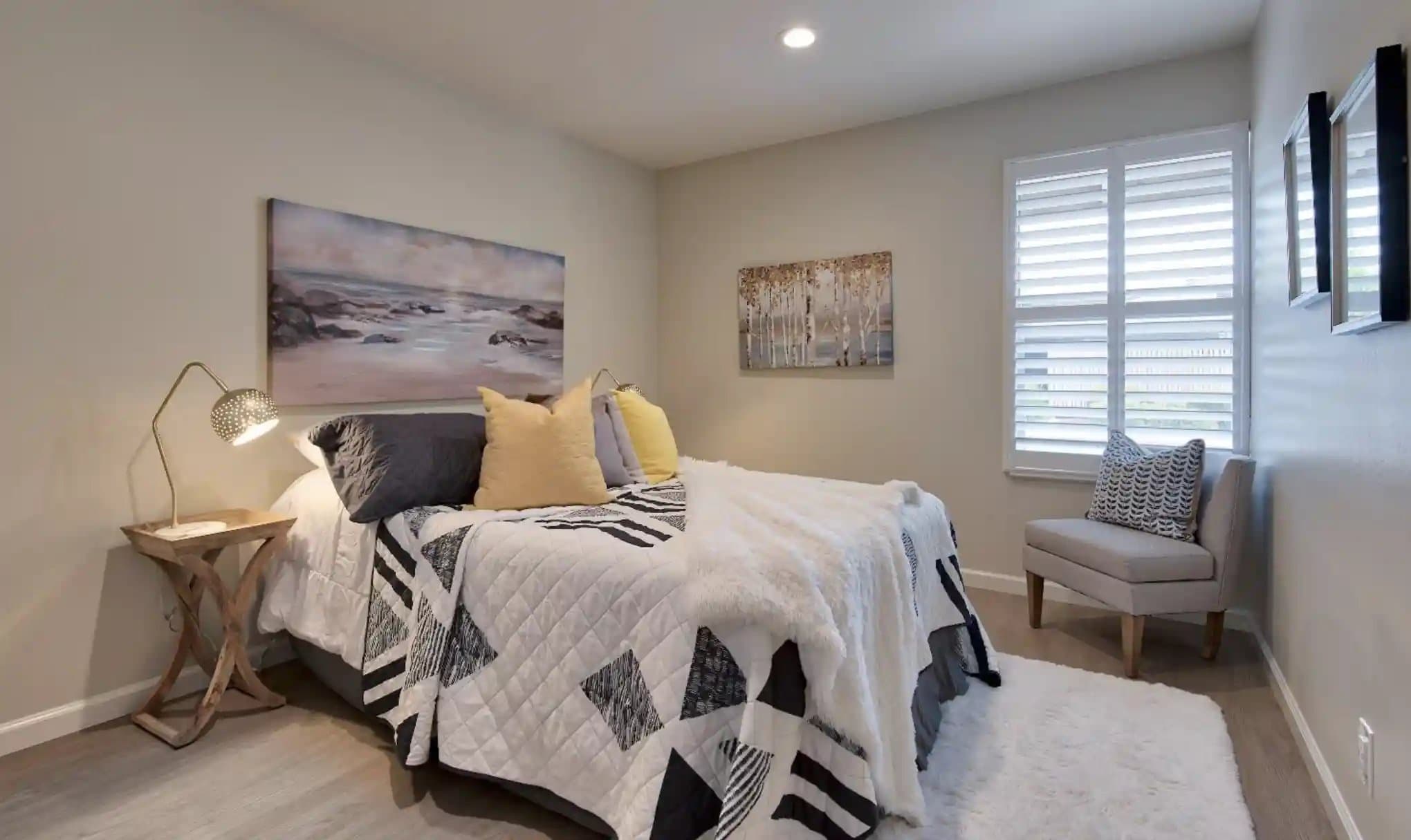 San Rafael Condo: 101 Roundtree Blvd