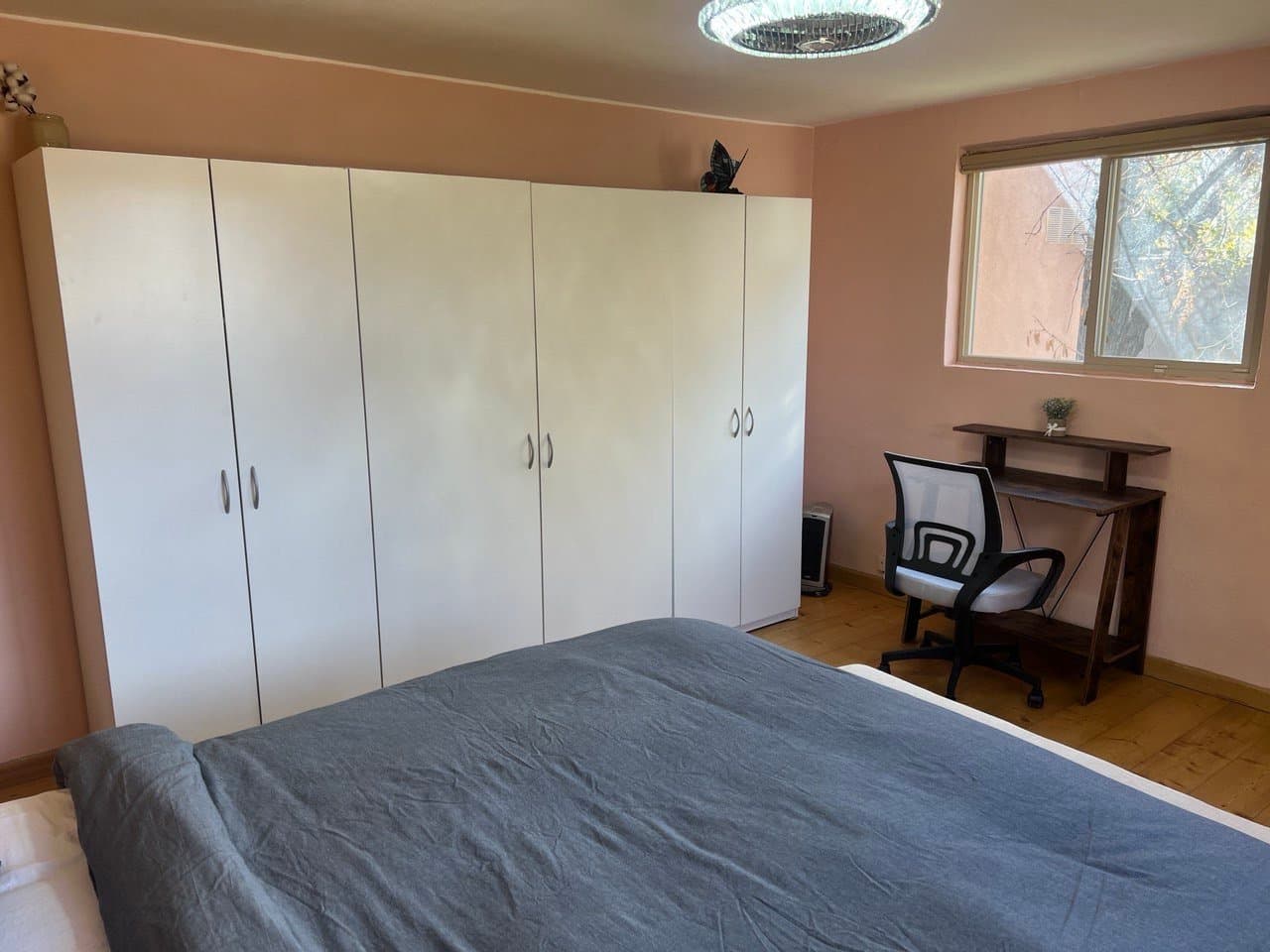 Santa Fe House: 1803 1/2 Agua Fria St
