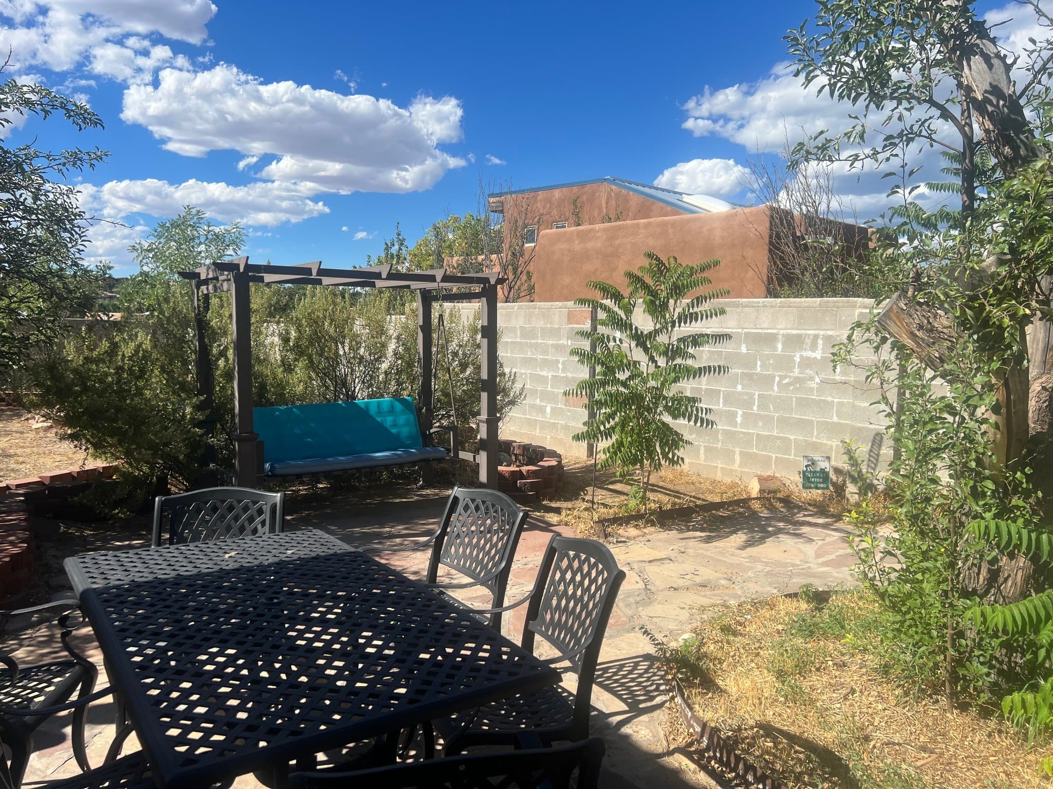 Santa Fe House: 1803 1/2 Agua Fria St