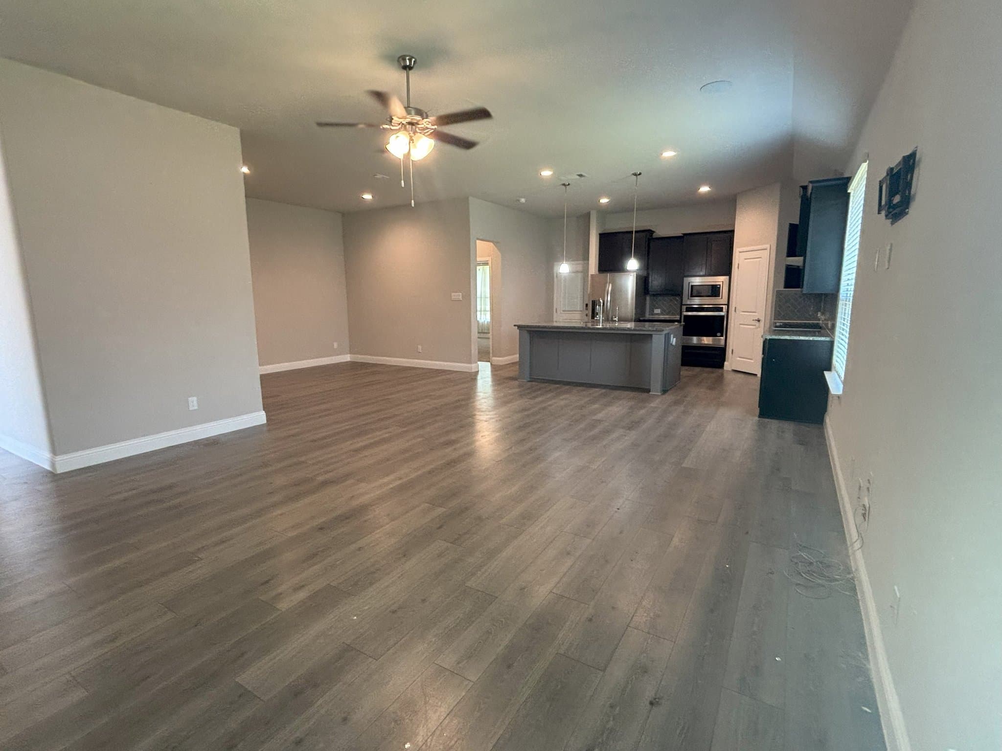 Mansfield House: 702 Audrey Ln