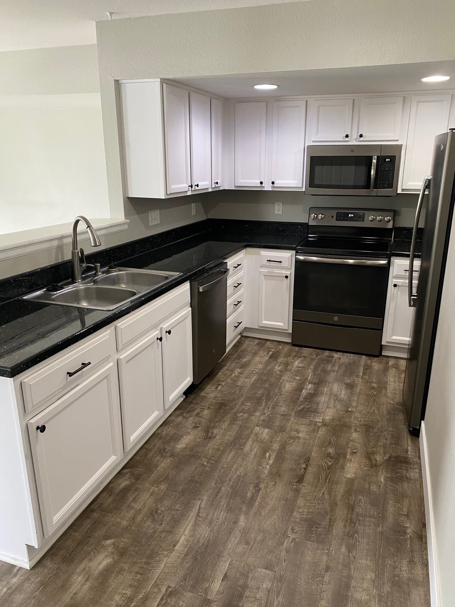 Rock Springs Townhome: 405 Rampart Dr