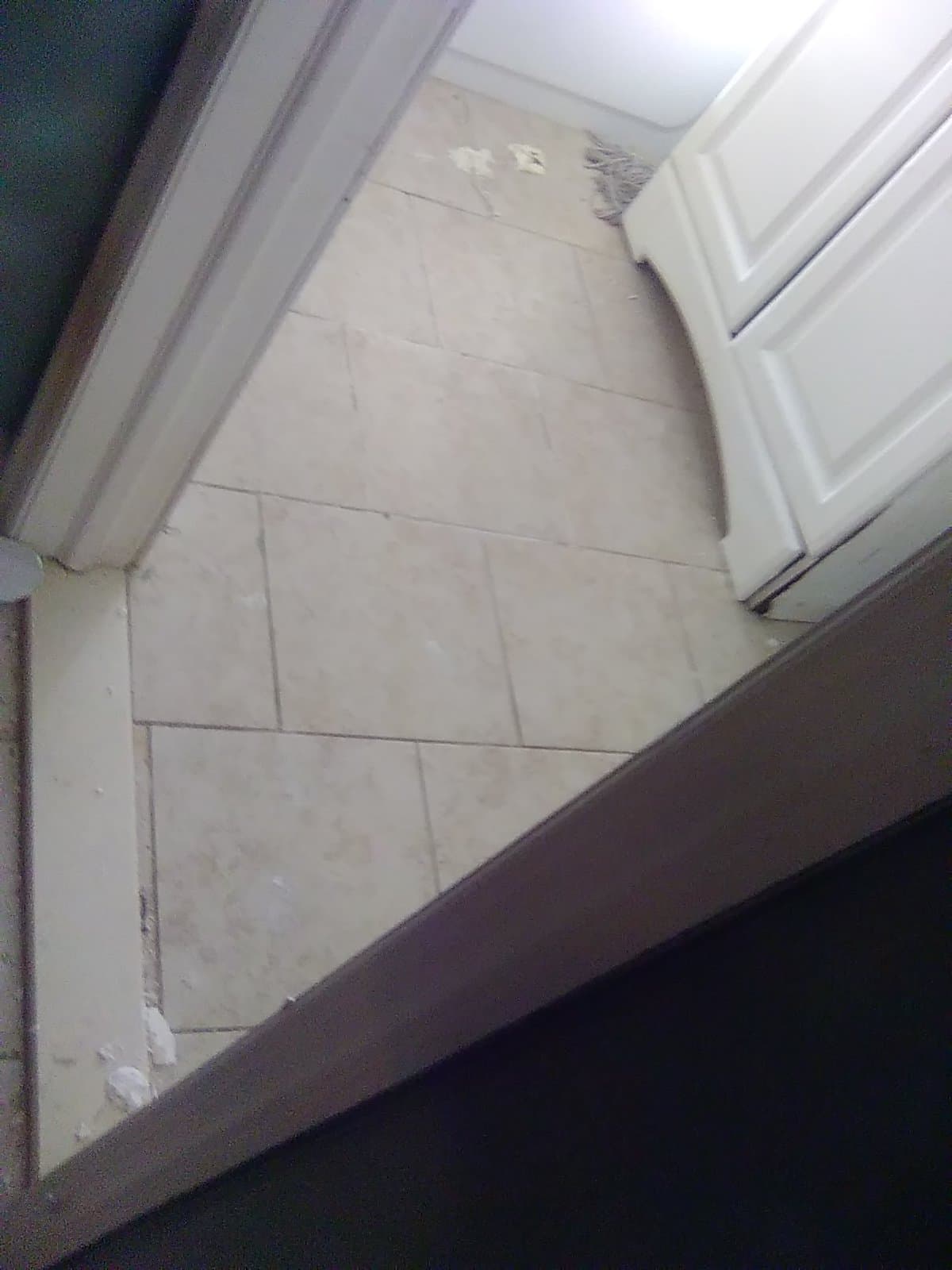 carteret Apartment: 174 emerson street