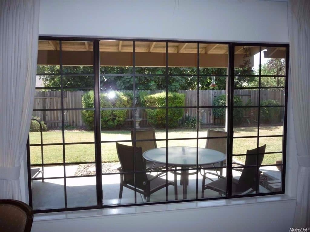 Woodland House: 911 W El Dorado Dr