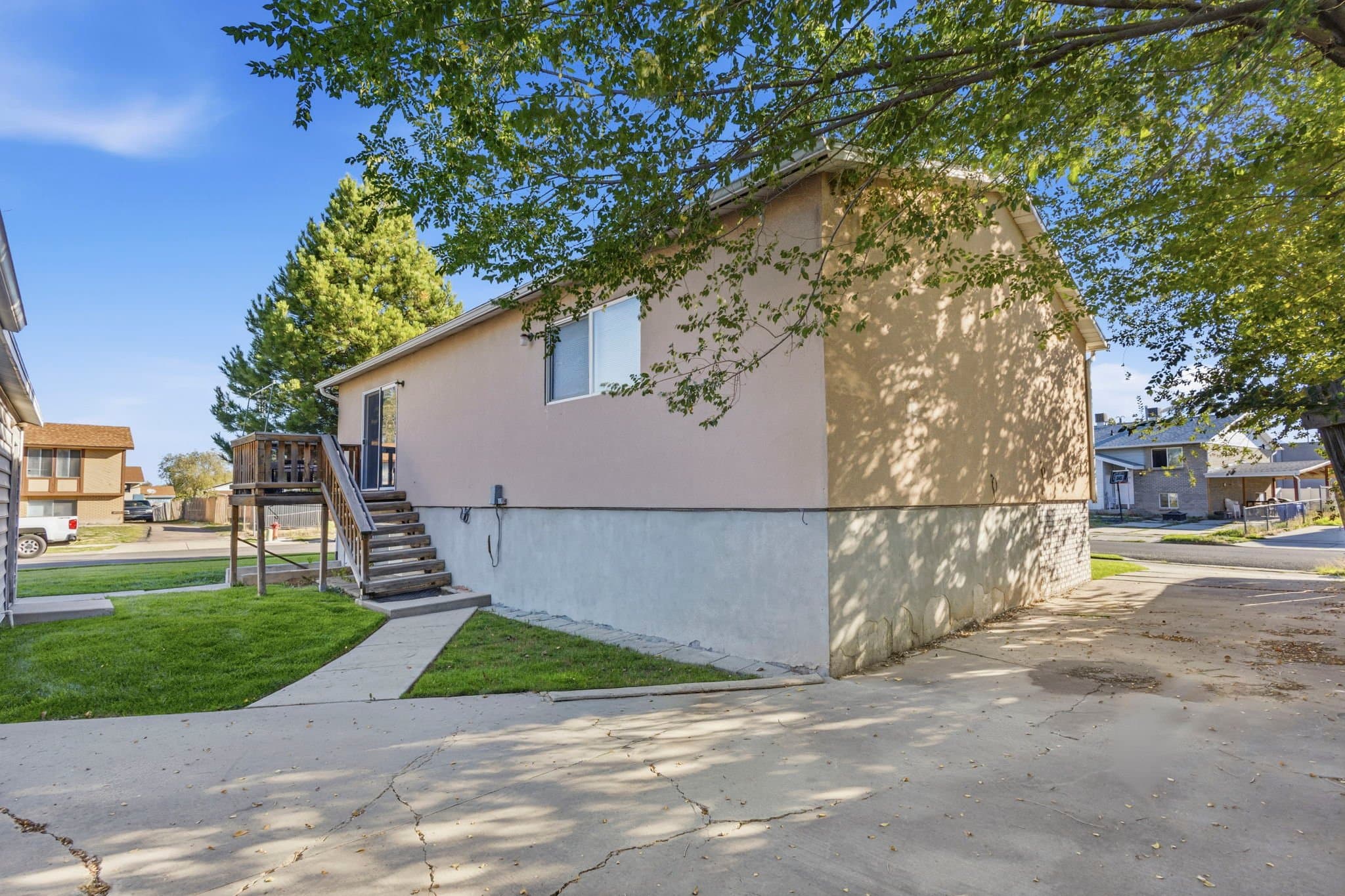 West Valley City Condo: 3412 S Mockingbird Way