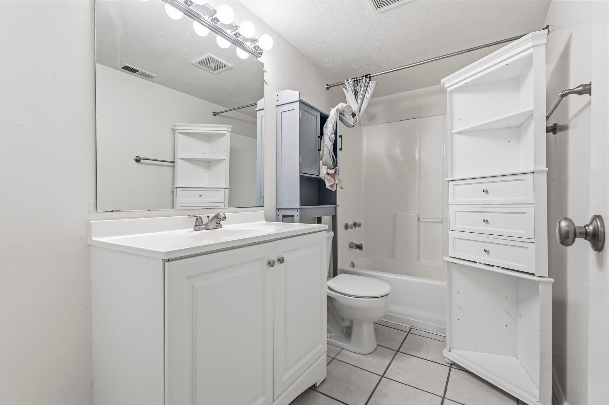 West Valley City Condo: 3412 S Mockingbird Way