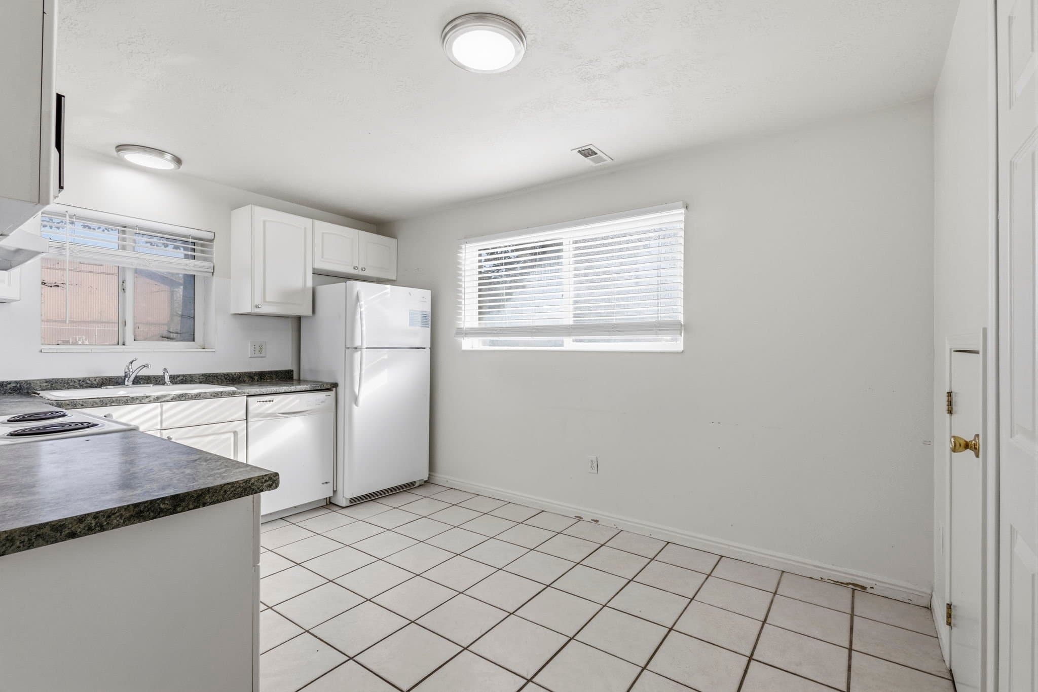 West Valley City Condo: 3412 S Mockingbird Way