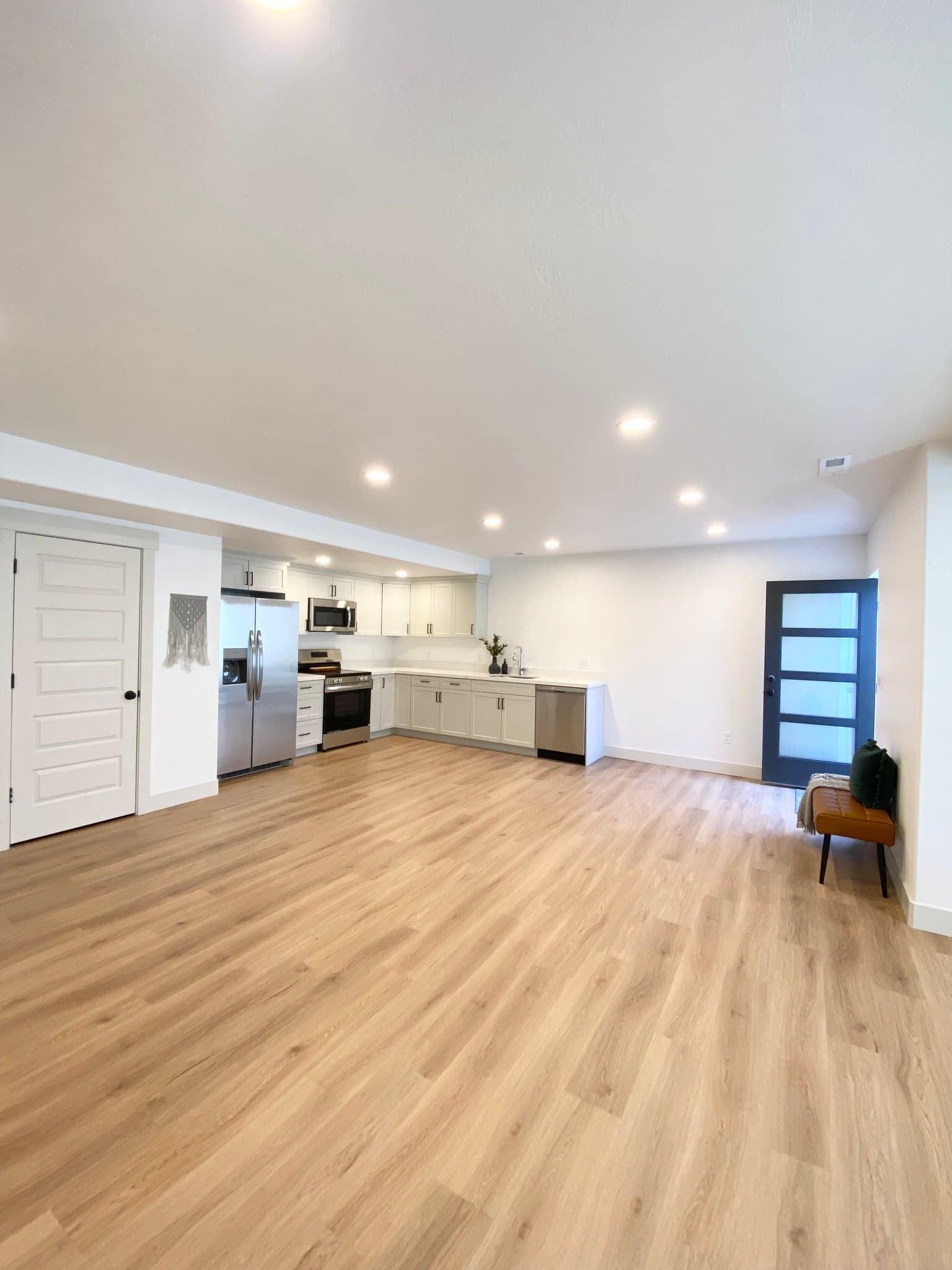 Eagle Mountain House: 2742 N Jojo Road