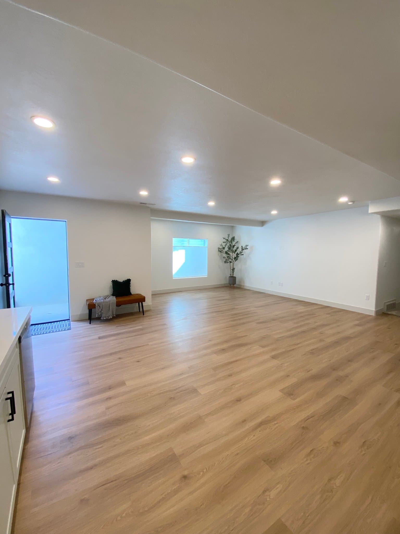 Eagle Mountain House: 2742 N Jojo Road
