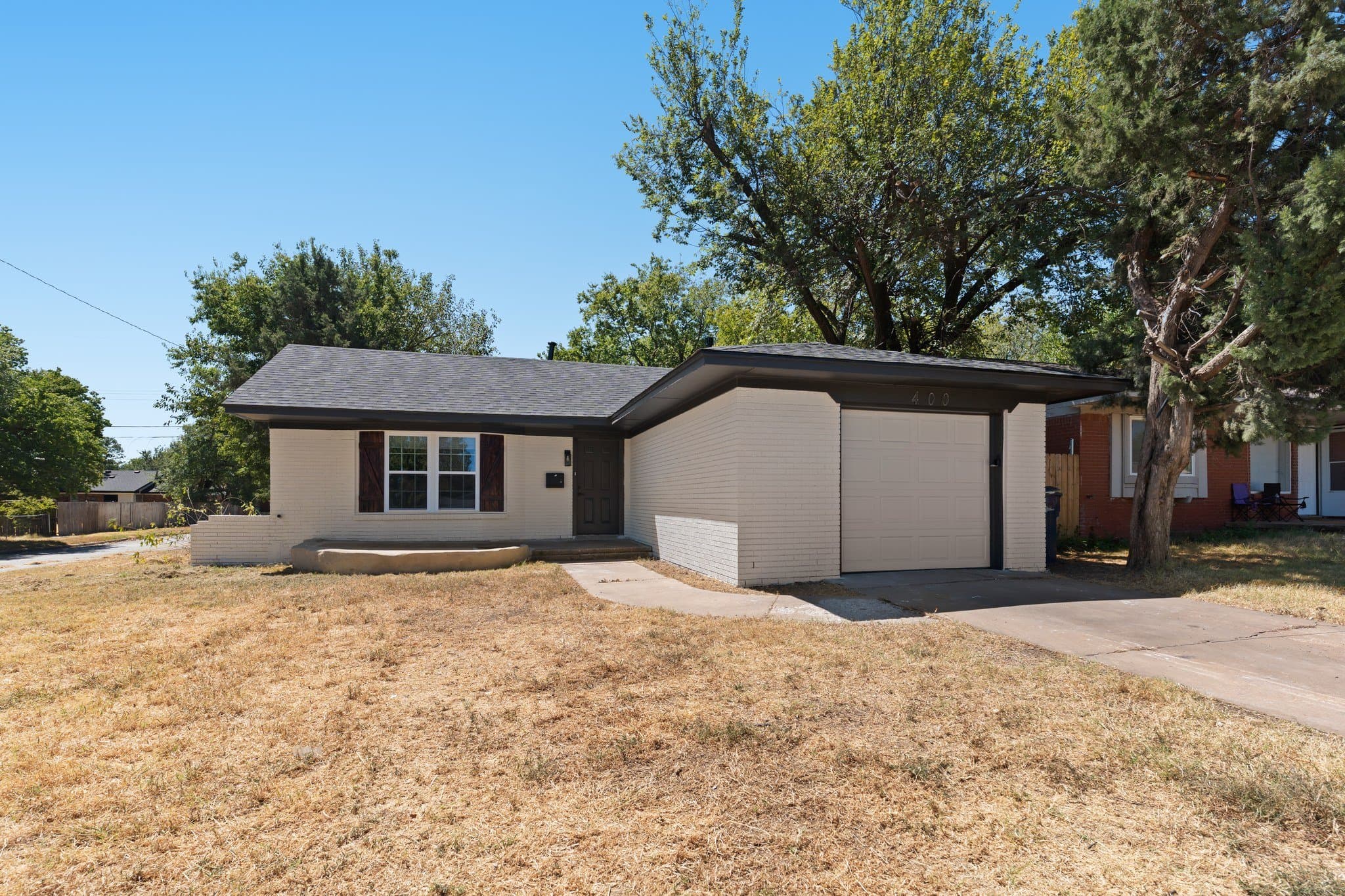 Oklahoma City House: 400 NW 85th St